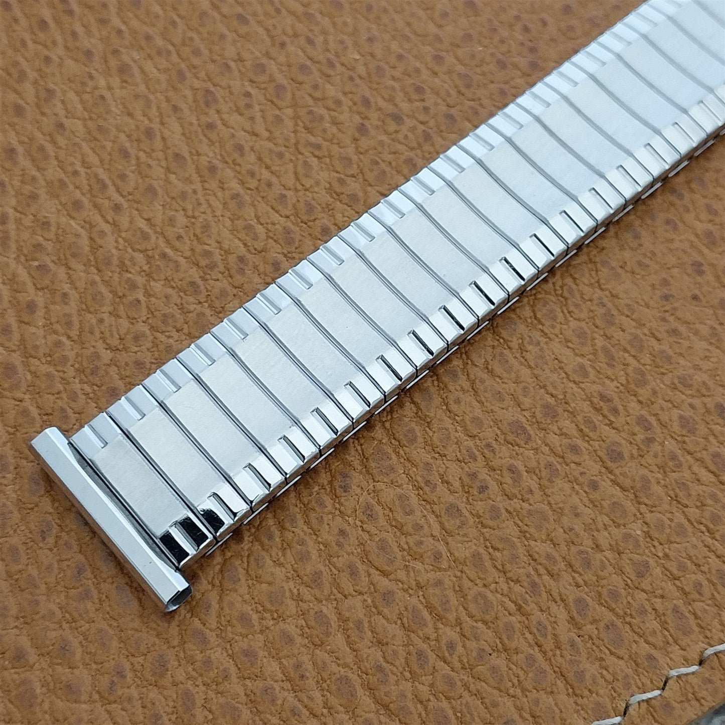 long 10k White Gold-Filled Patent Pend Speidel Twistoflex nos Vintage Watch Band