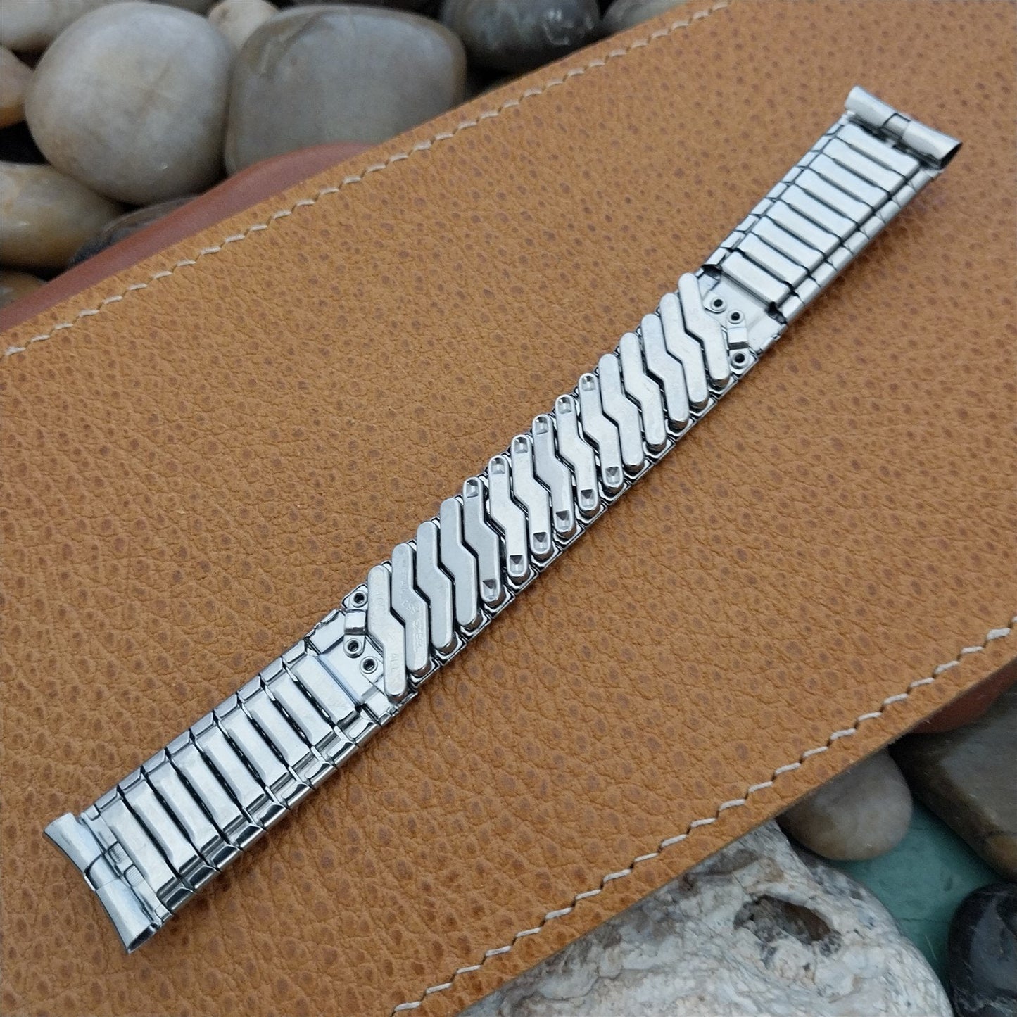 11/16" 17.2mm Stainless Steel Scott Unused nos 1970s Vintage Watch Band