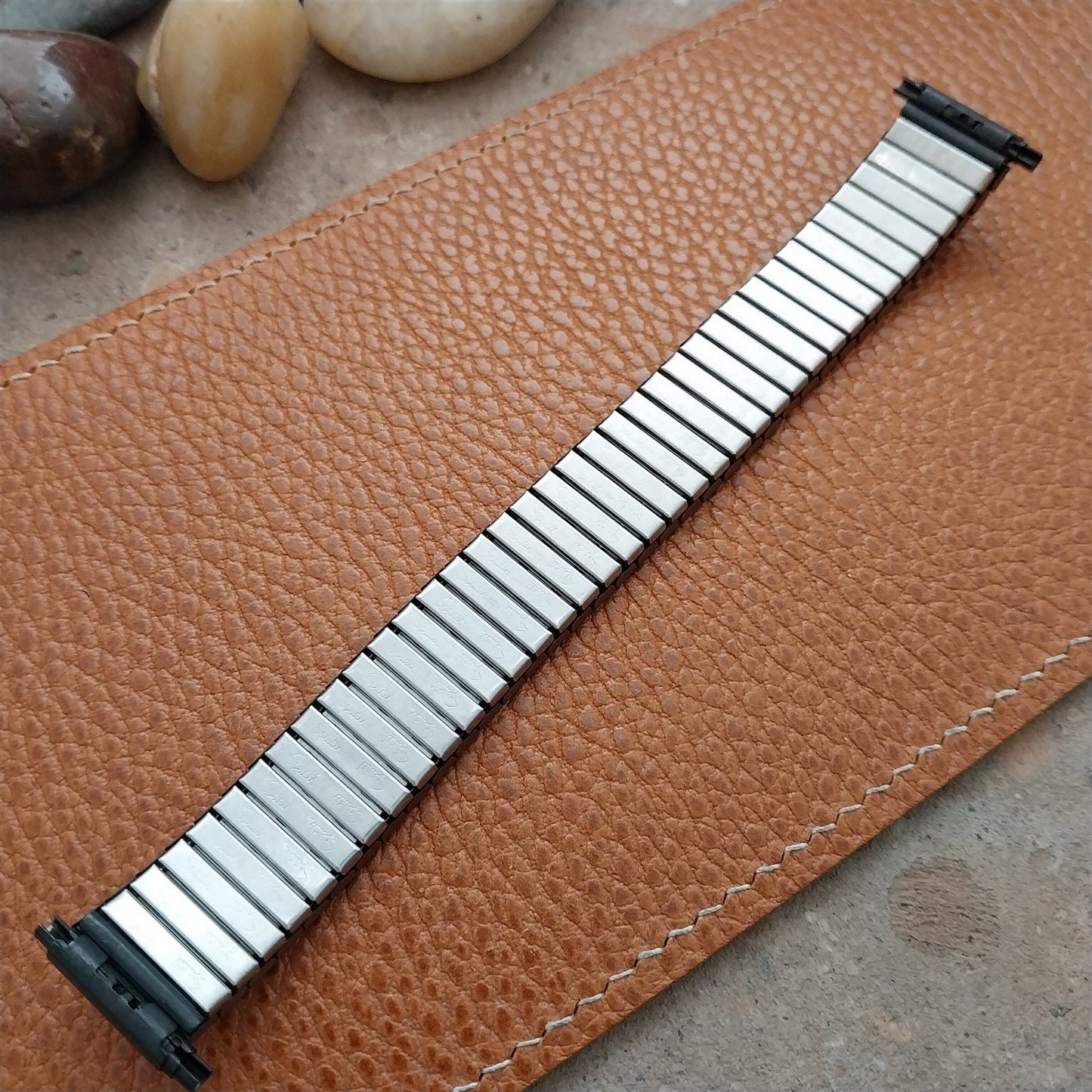 16mm 18mm 20mm Speidel Snakeskin Enameled Classic Stretch Vintage Watch Band