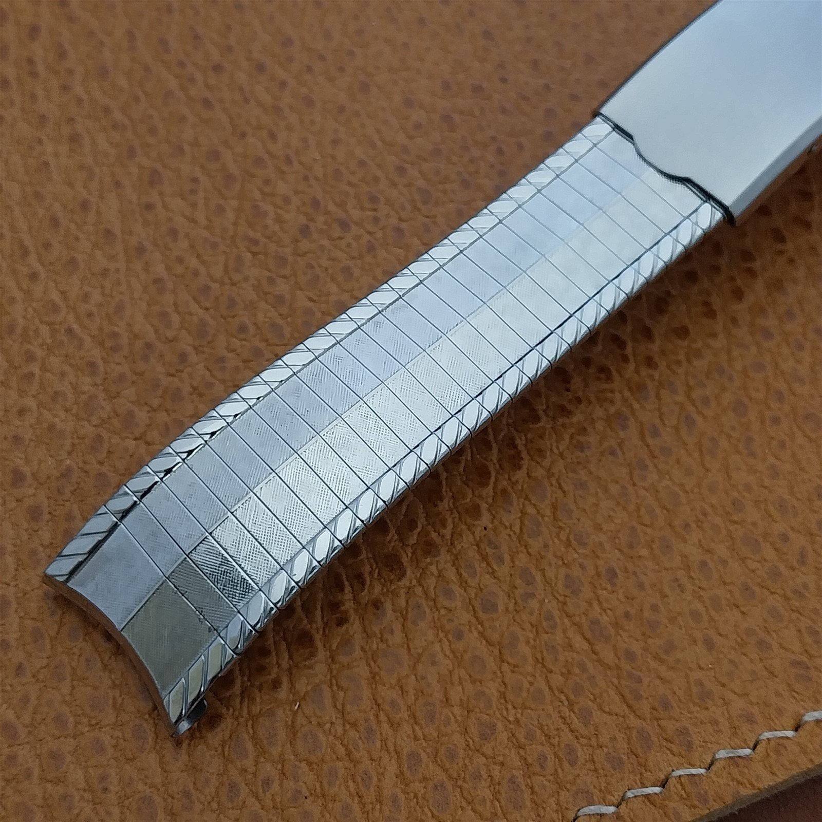 17.2mm Kreisler USA Stainless Steel Classic nos 1960s Vintage Watch Band