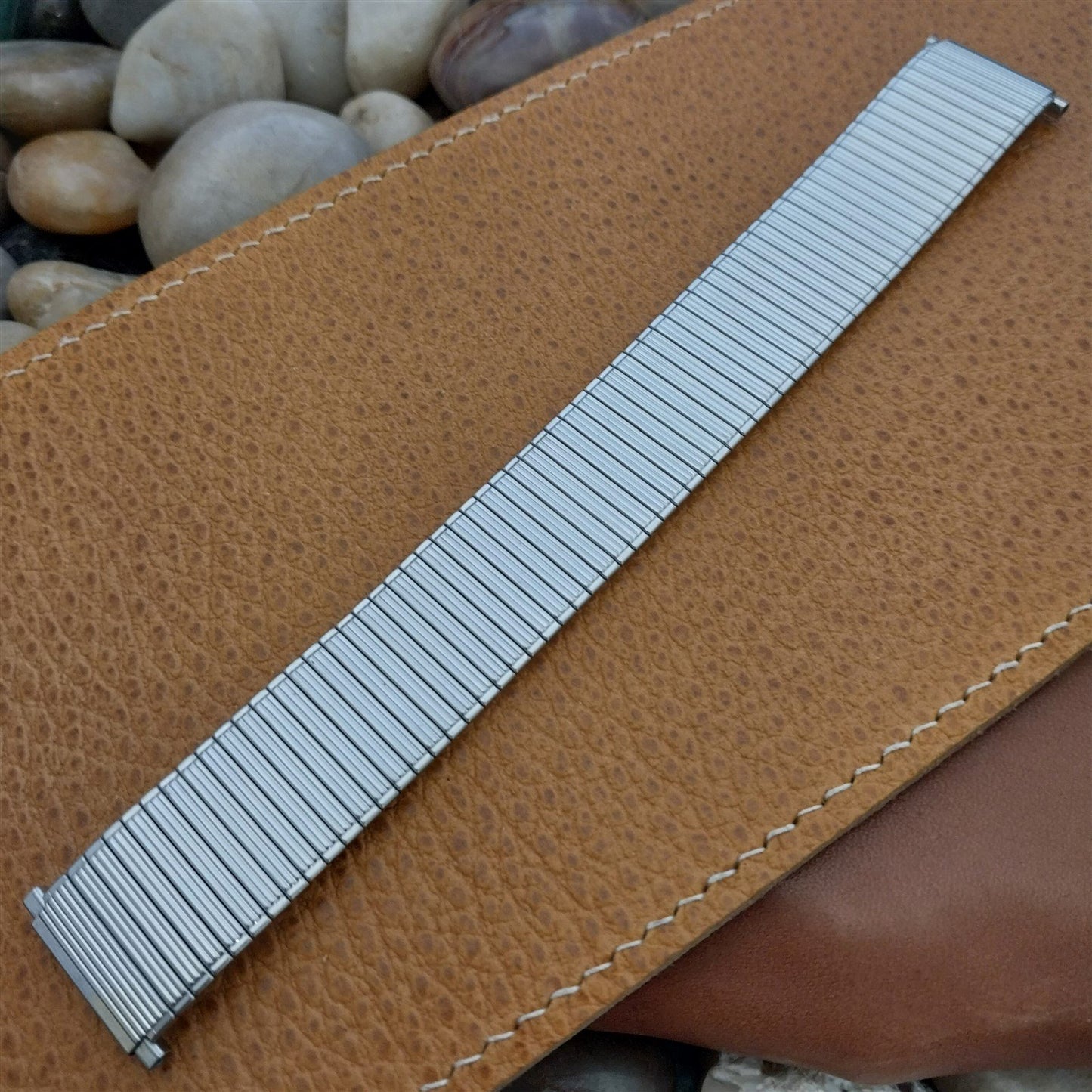 Long Speidel USA Wide Stainless Steel Expansion nos Vintage Watch Band 22mm 20mm