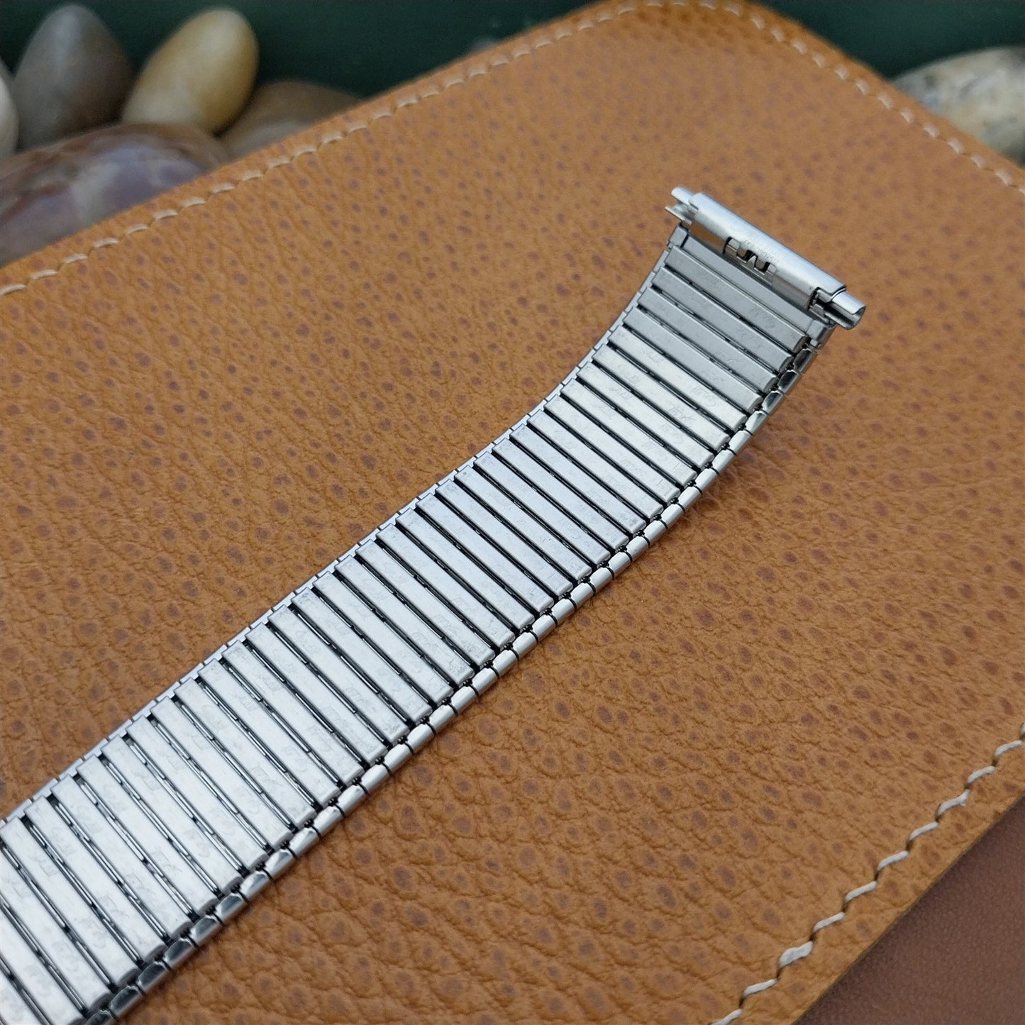 Long Speidel USA Wide Stainless Steel Expansion nos Vintage Watch Band 22mm 20mm