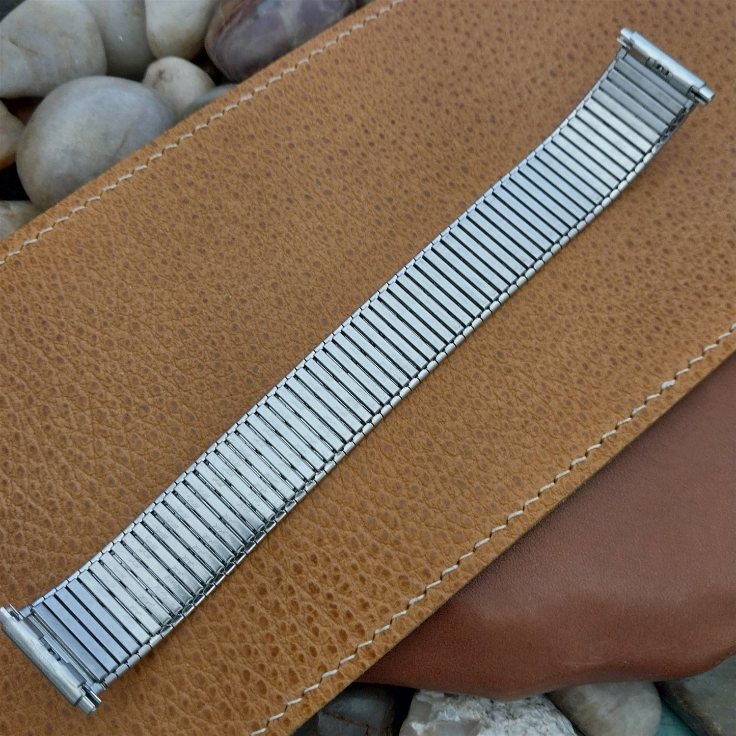 Long Speidel USA Wide Stainless Steel Expansion nos Vintage Watch Band 22mm 20mm