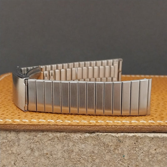 Vintage 18mm Stainless Steel Straight-End Classic 1970s nos Unused Watch Band
