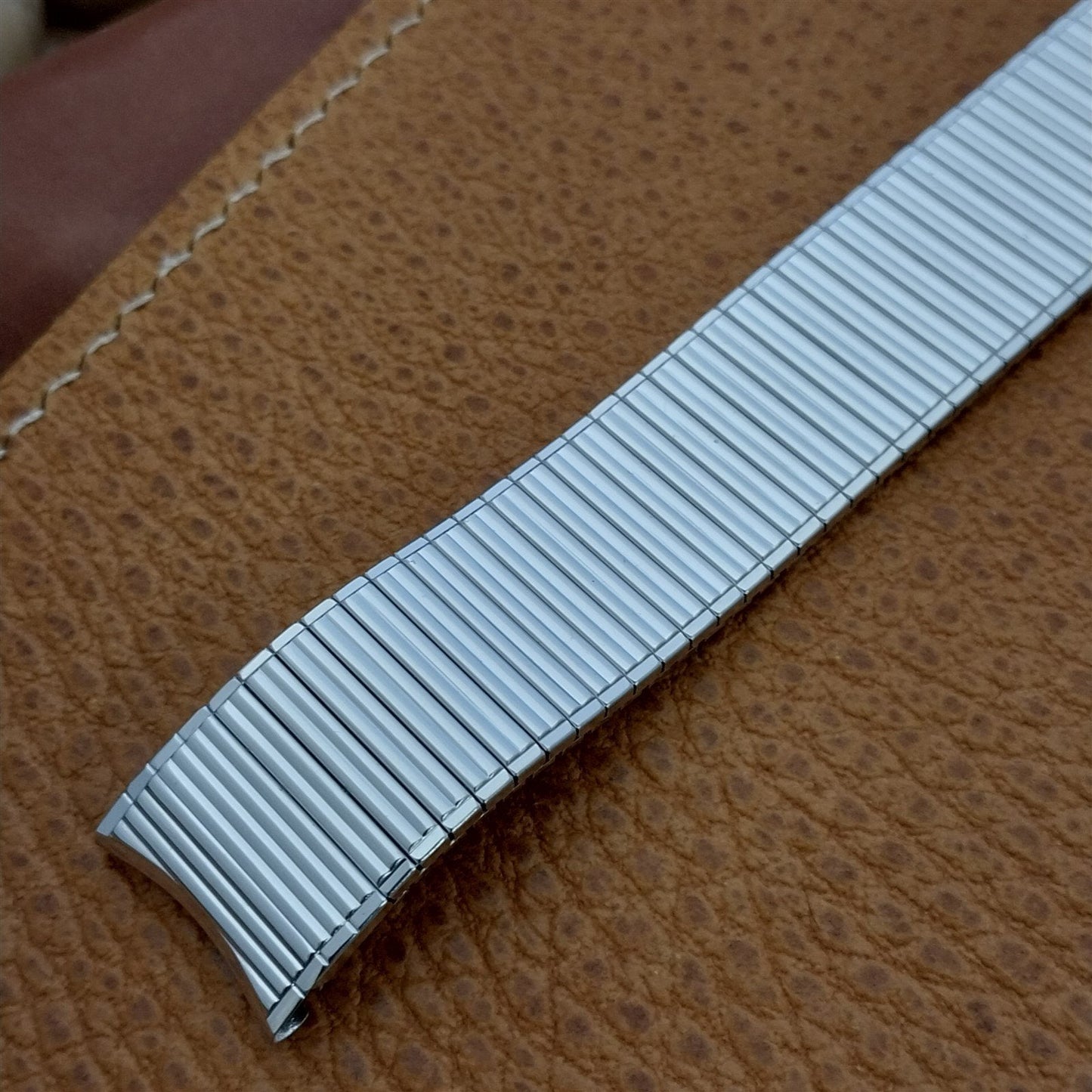 17.2mm 10K White Gold-Filled Long Speidel Thinline Vintage Watch Band