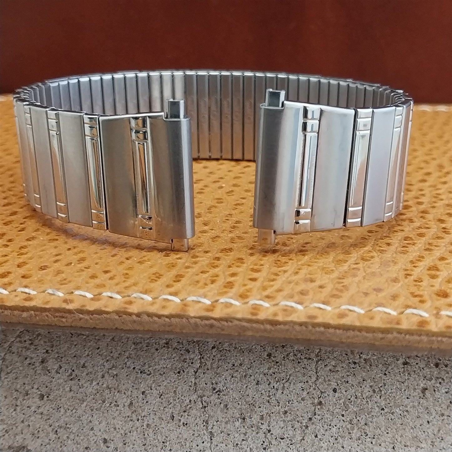 Speidel Thinline 1970s-1980s Flared Long Stainless Steel Vintage Watch Band