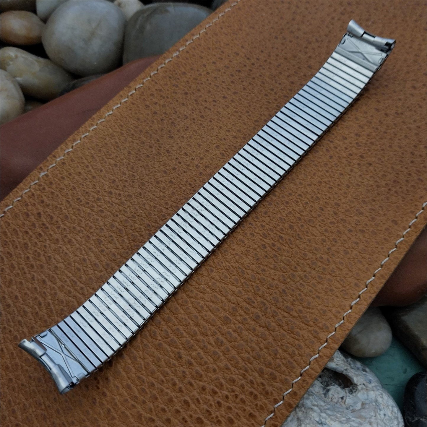 17.2mm Stainless Steel Speidel Thinline nos 1970s Vintage Watch Band