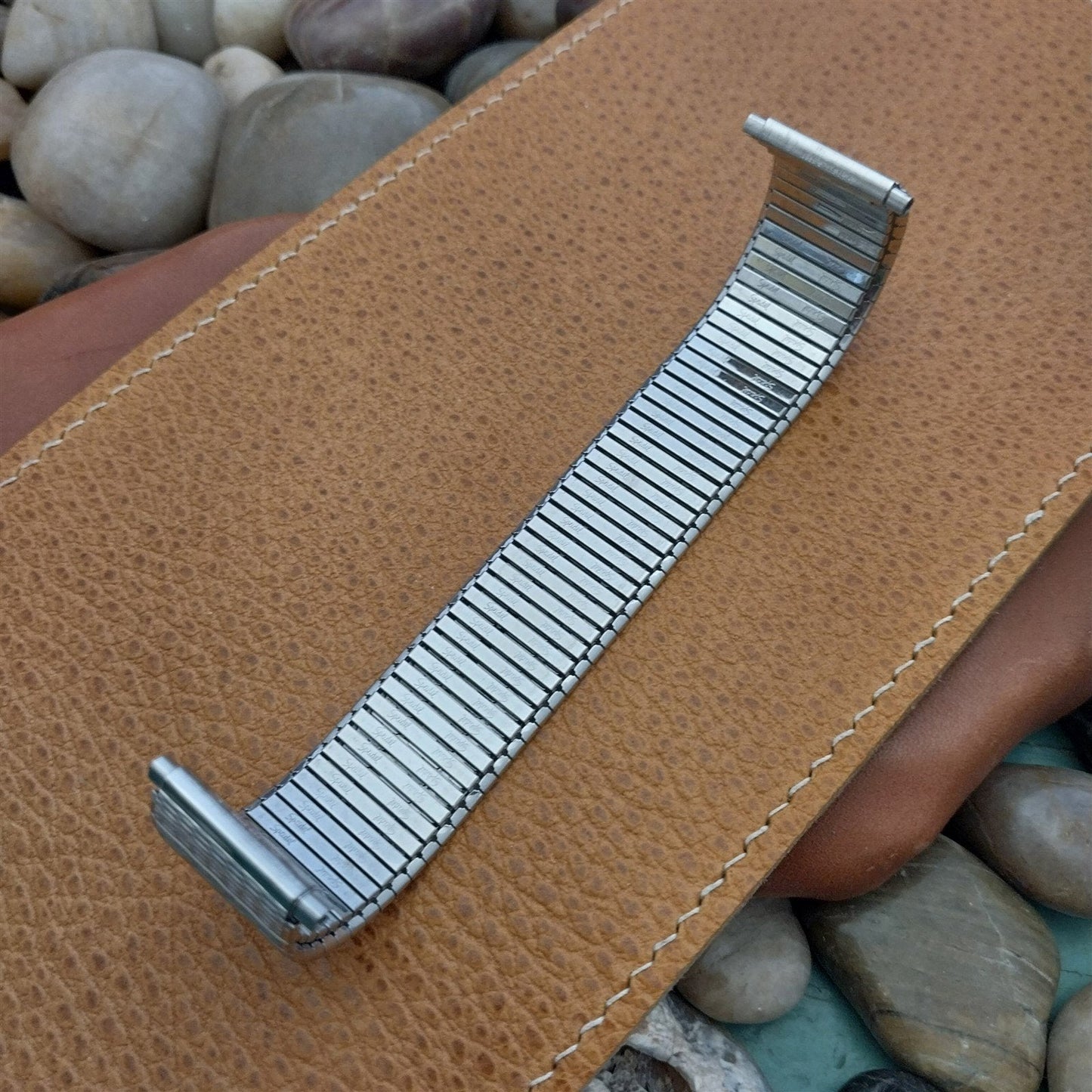 22mm 7/8" Wide Speidel USA Stainless Steel Thinline 1970s Vintage Watch Band