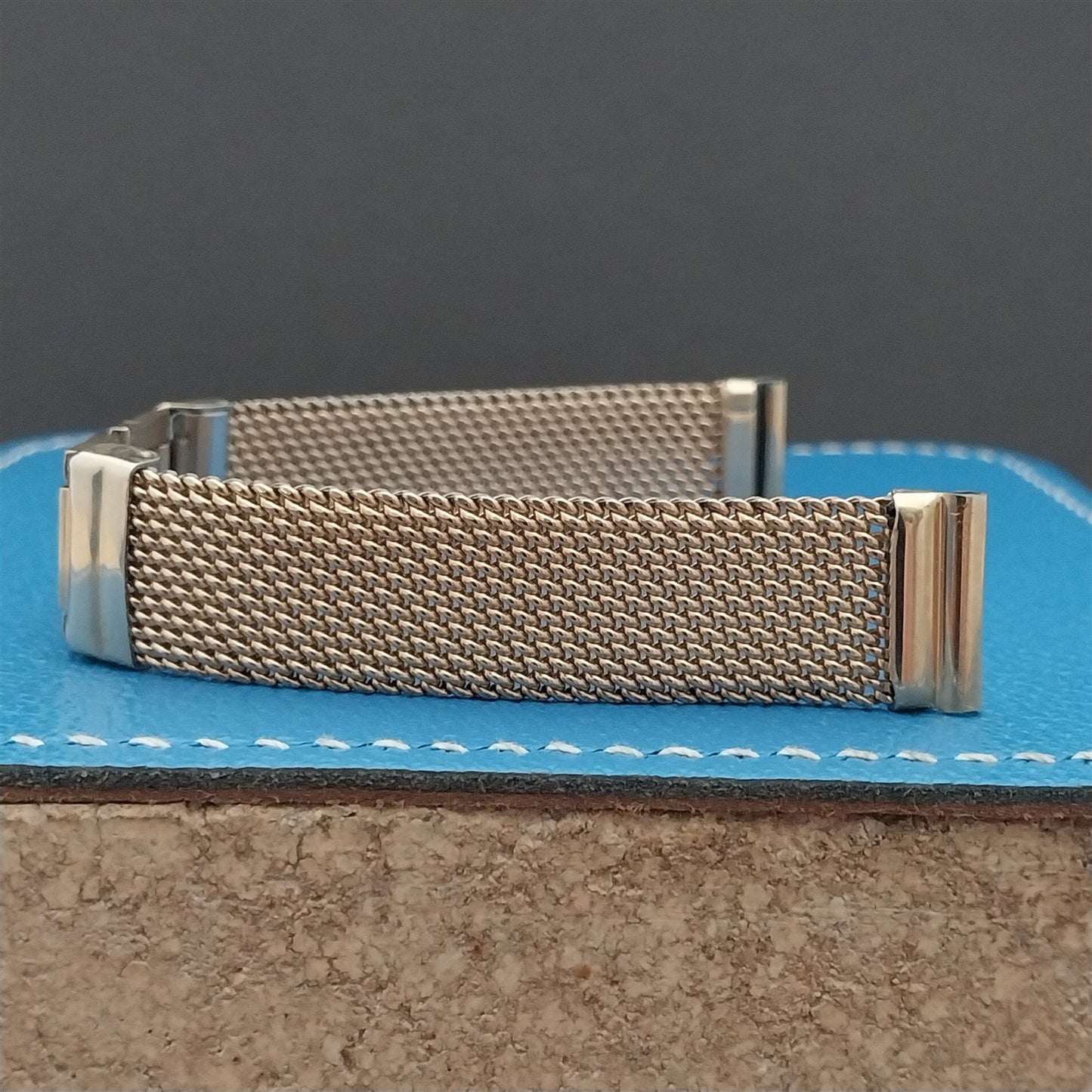 12K Gold-Filled Mesh 15.3mm Kestenmade Unused Classic 1940s Vintage Watch Band