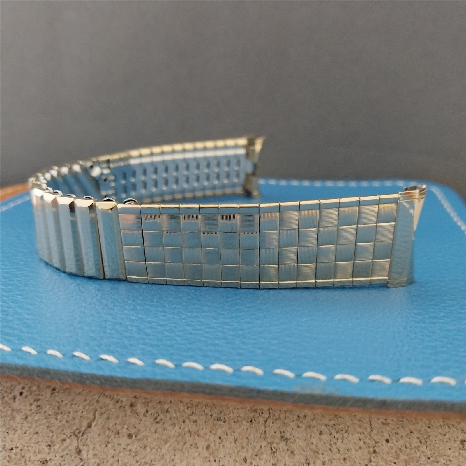 3/4" 10k Yellow Gold-Filled Classic Kestenmade USA 1960s Vintage Watch Band