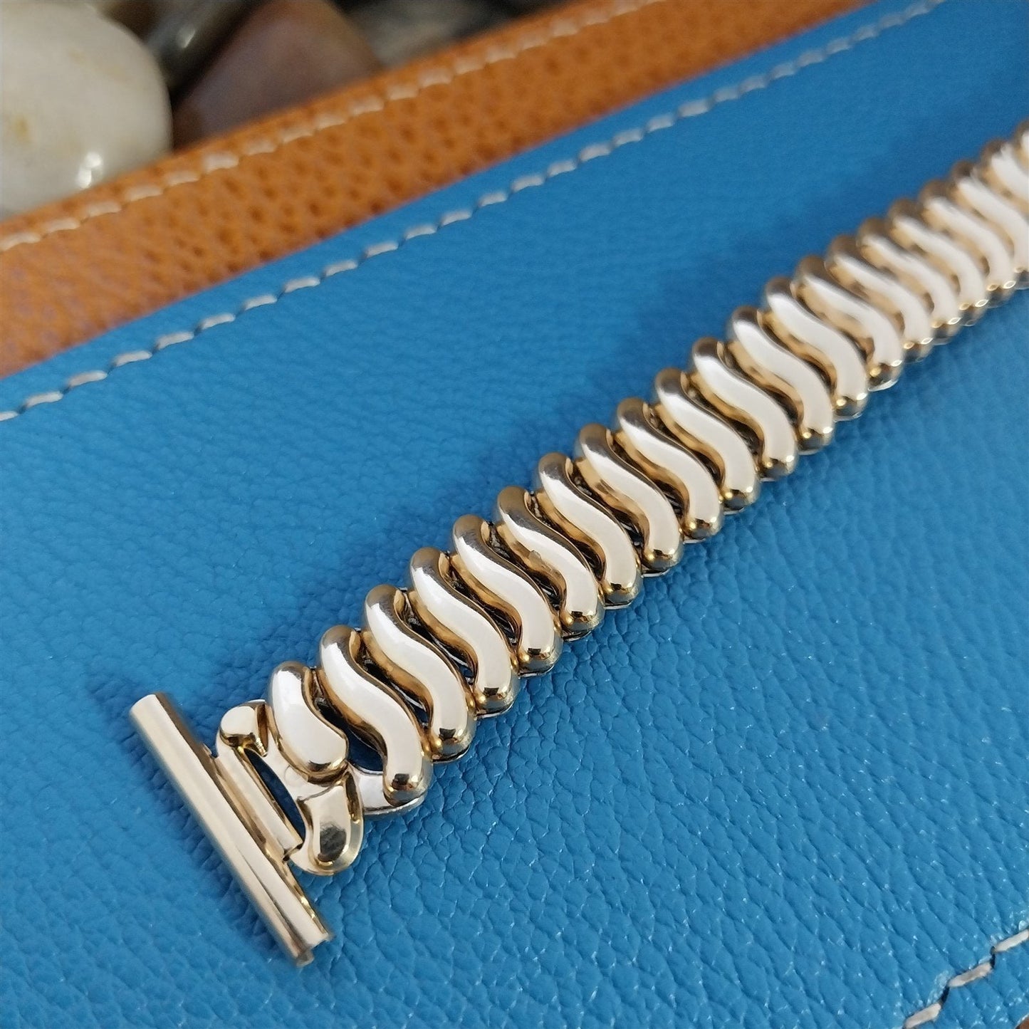 Vintage 1940s 12k Gold-Filled Overhand Stretch 19mm 18mm 16mm Unused Watch Band