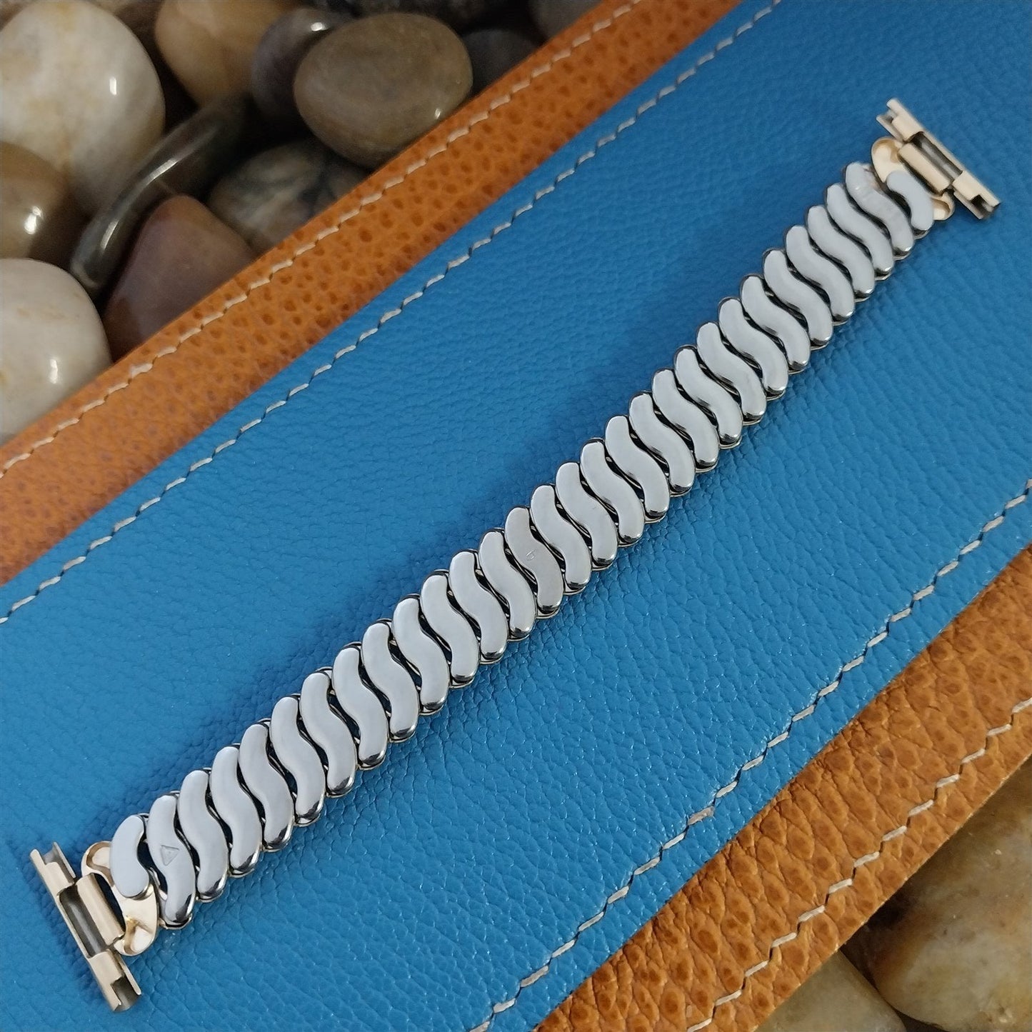 Vintage 1940s 12k Gold-Filled Overhand Stretch 19mm 18mm 16mm Unused Watch Band