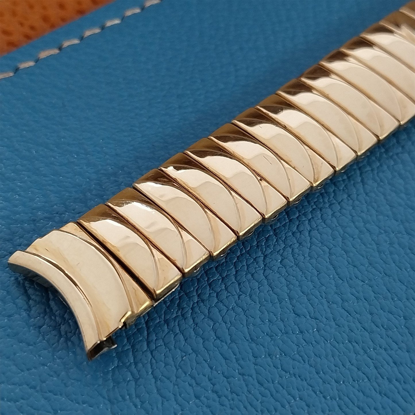 Foster USA 10k Gold-Filled 5/8" 1950s Short Scissor-Expansion Vintage Watch Band