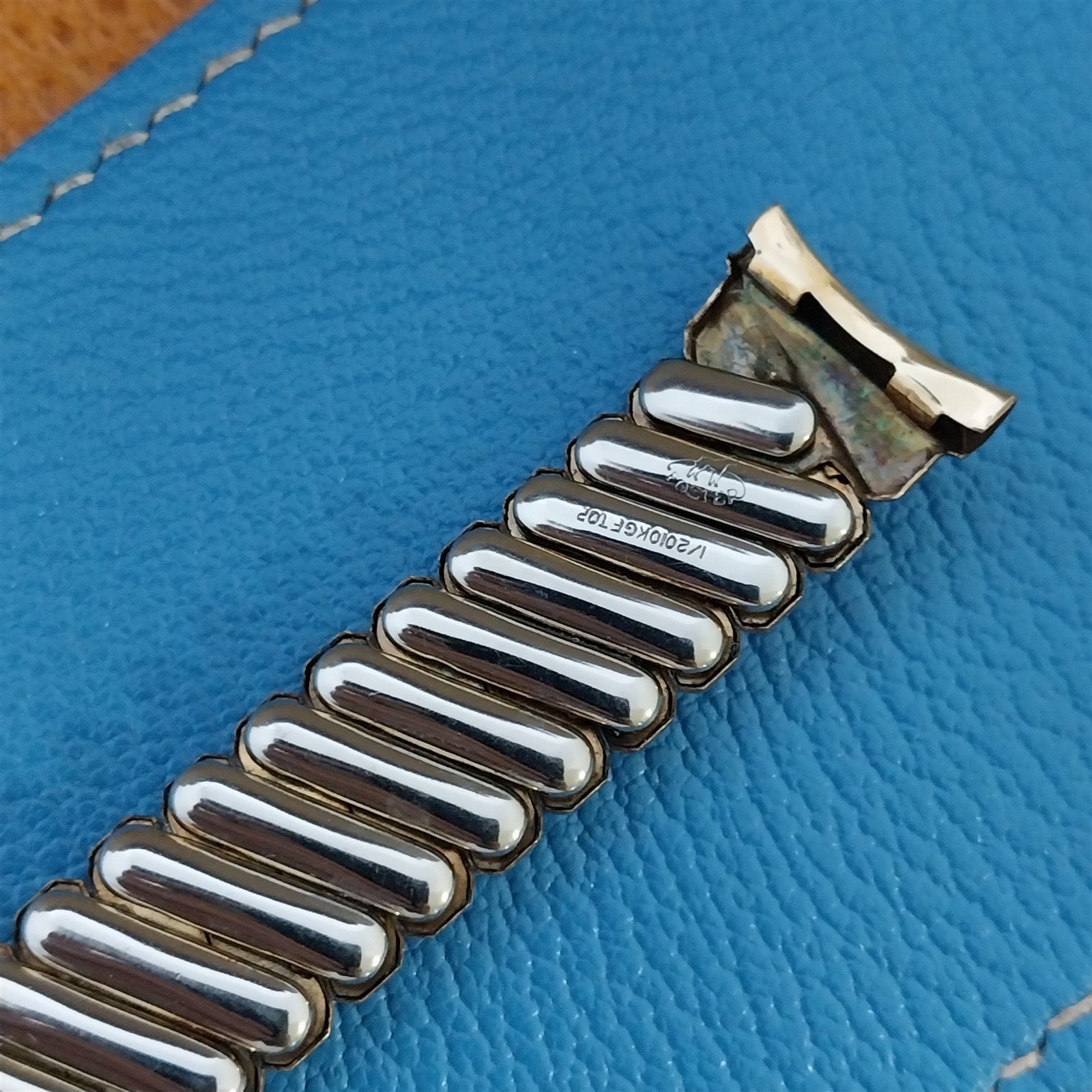 17.2mm Foster 10k Gold-Filled 1950s Scissor-Expansion Short Vintage Watch Band