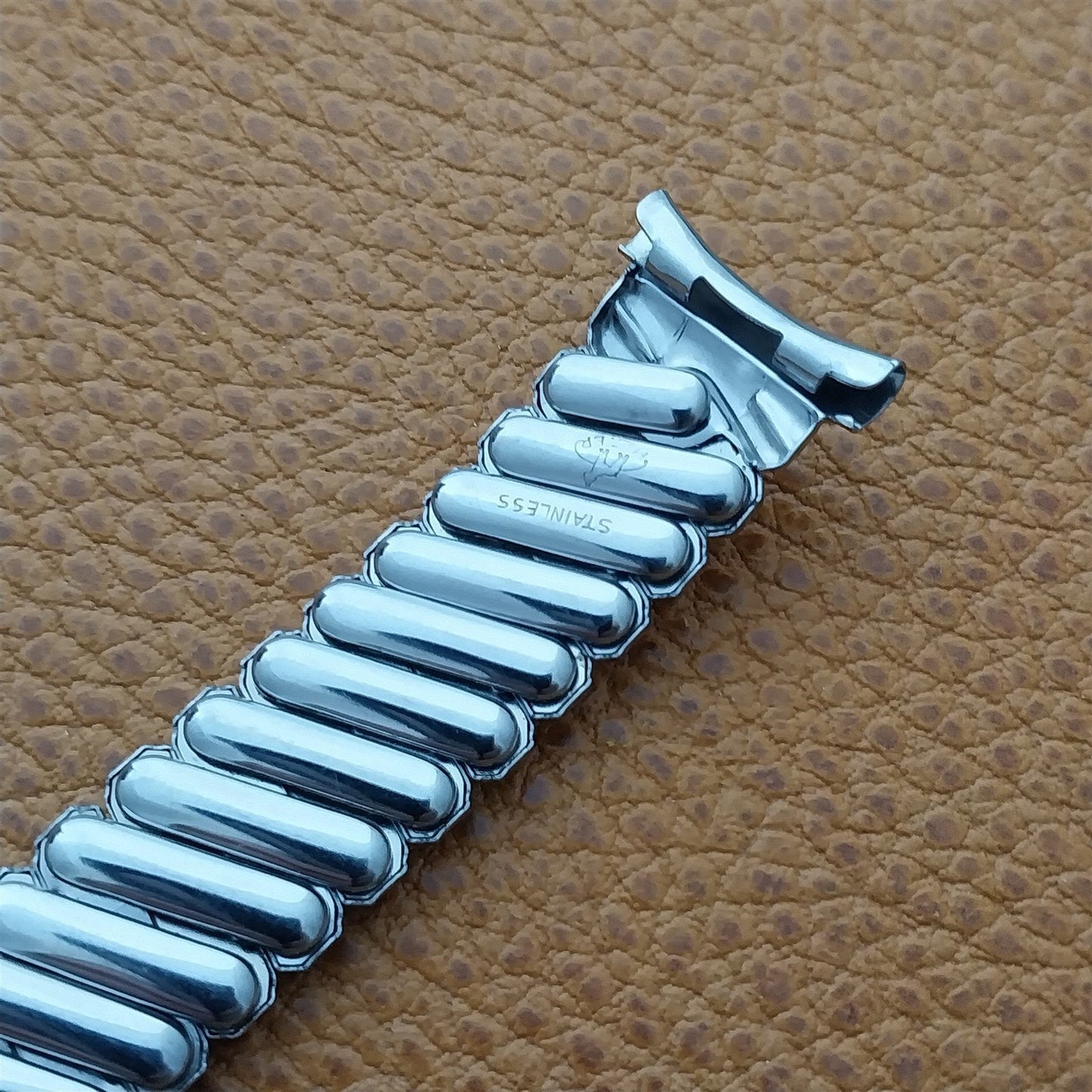 1950s Stainless Steel Short Scissor-Expansion nos Foster USA Vintage Watch Band