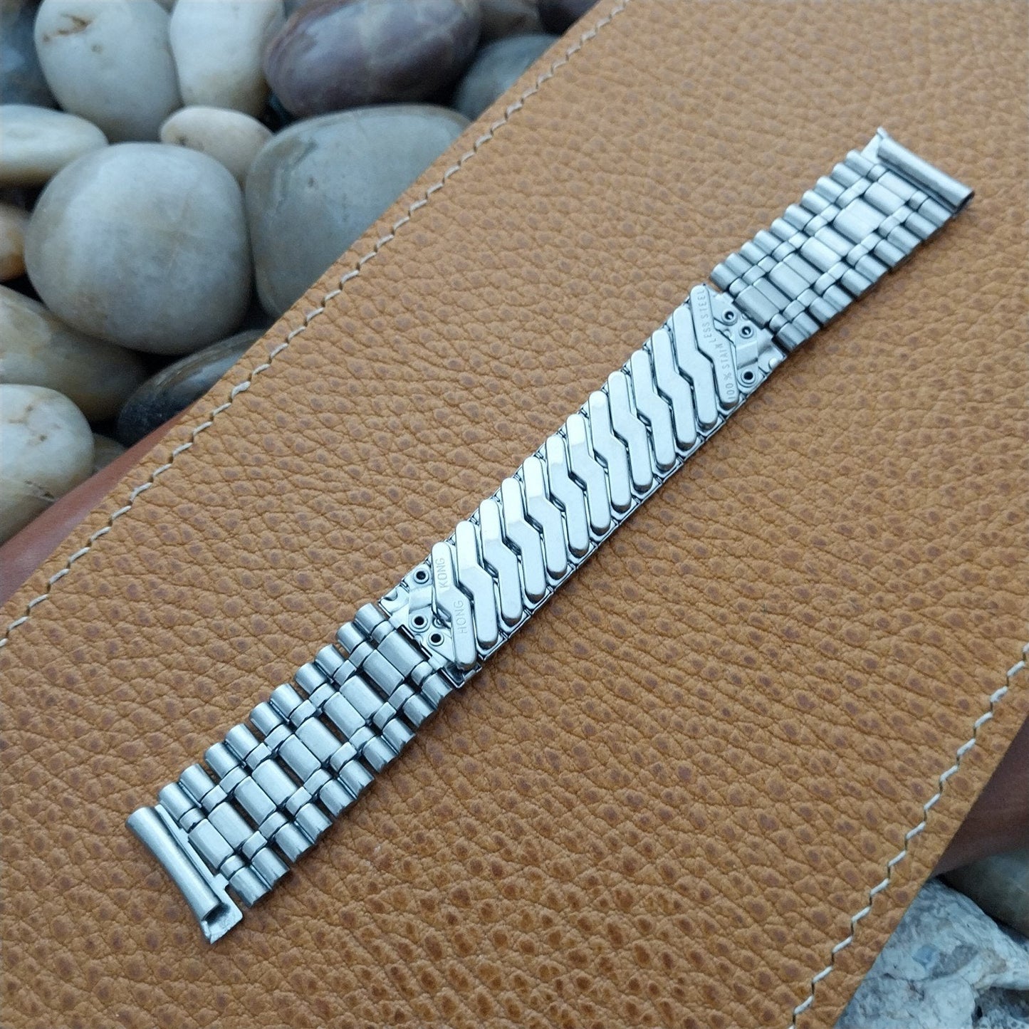 17.2mm Stainless Steel Diver DeLuxe nos 1970s Vintage Watch Band