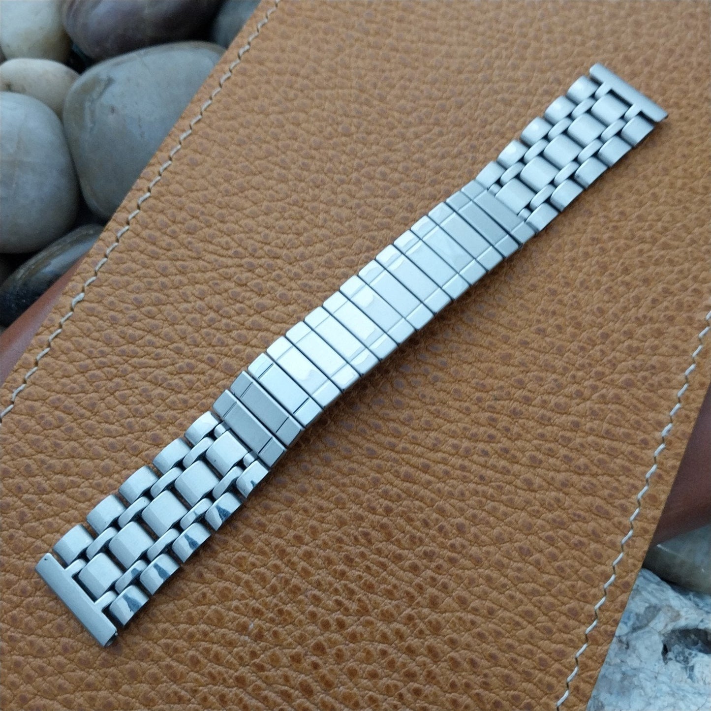 17.2mm Stainless Steel Diver DeLuxe nos 1970s Vintage Watch Band