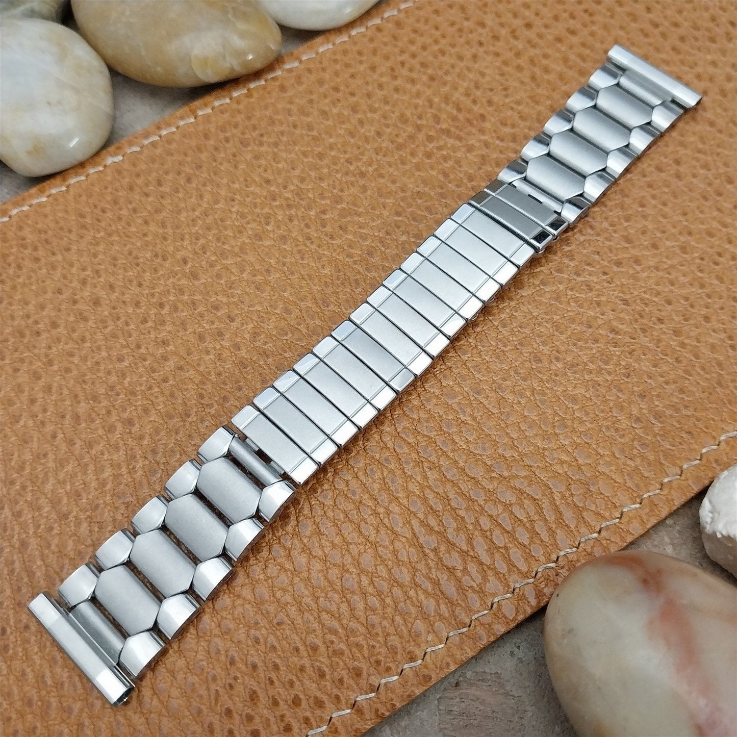 19mm 18mm Stainless Steel Diver Classic Unused nos 1970s Vintage Watch Band