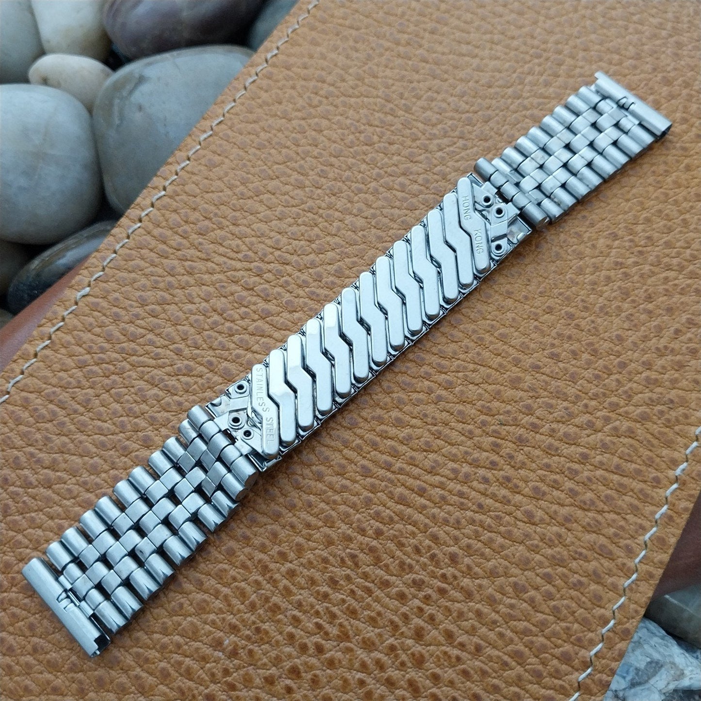 17.2mm Stainless Steel Classic Stretch Unused 1970s Vintage Watch Band