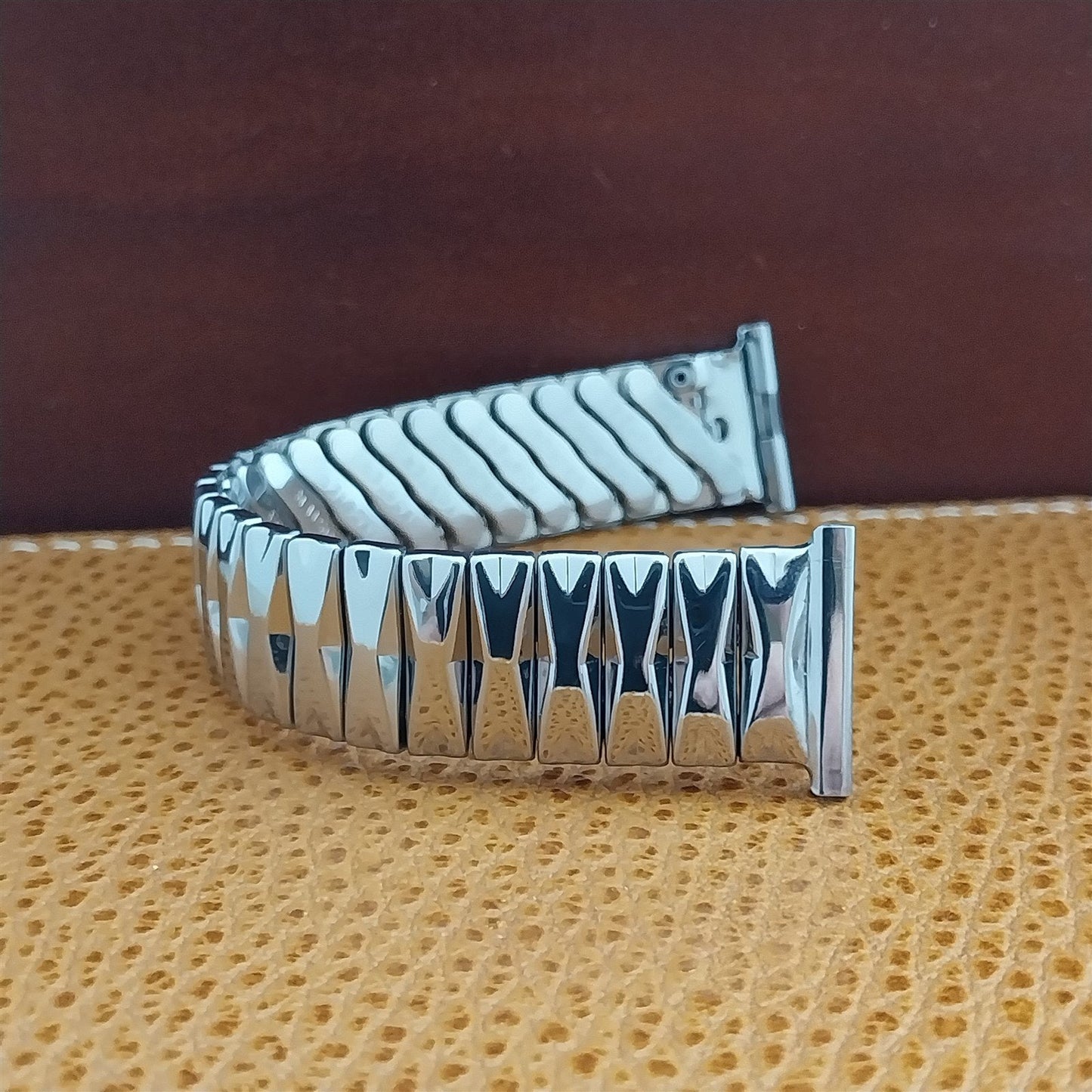 Stainless Steel Scissor-Expansion Short nos Foster USA 1950s Vintage Watch Band
