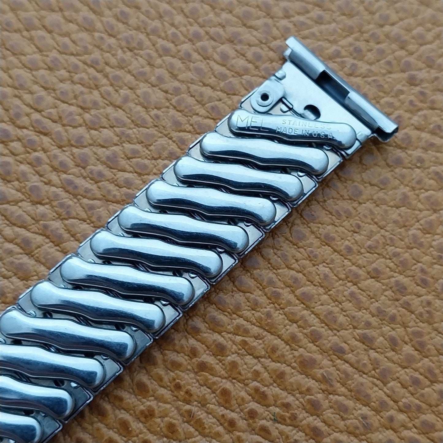 Stainless Steel Scissor-Expansion Short nos Foster USA 1950s Vintage Watch Band