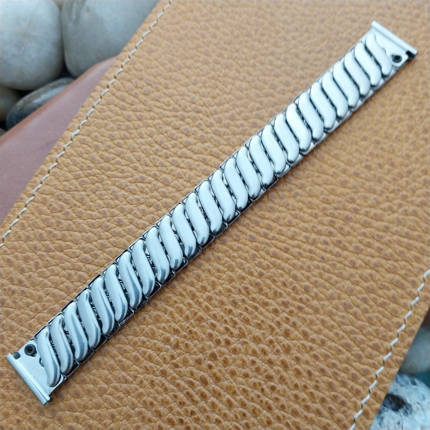 5/8" Classique USA nos Stainless Steel Expansion 1940s Vintage Watch Band