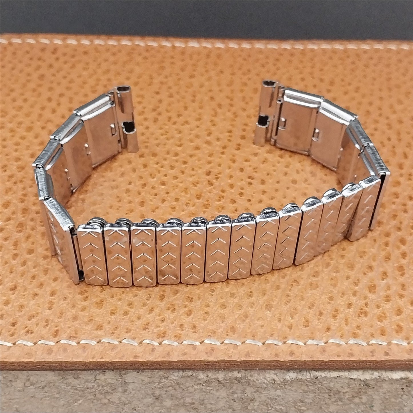 Vintage 17.2mm Glen Stainless Steel Expansion Unused Classic 1950s Watch Band