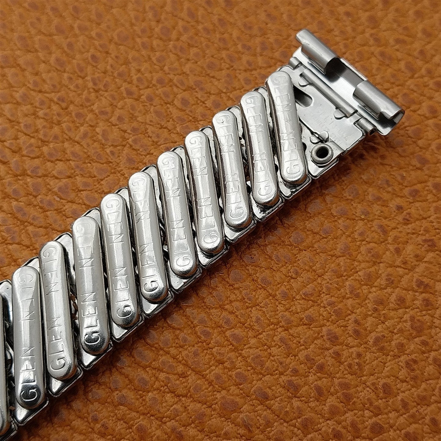 Glen USA Stainless Steel Expansion nos Short 1950s Vintage Watch Band