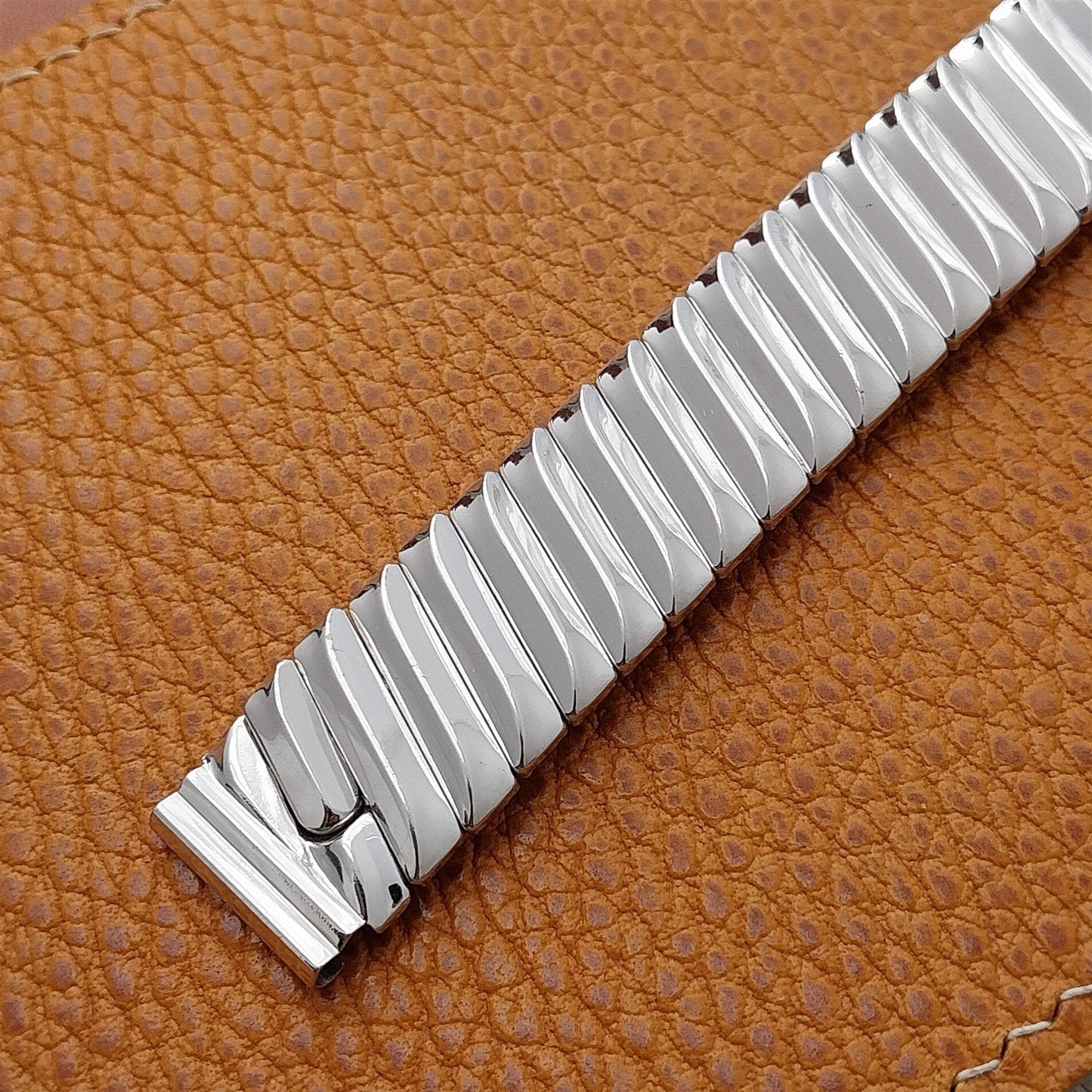 Classic White Gold-Filled Classic 1940s 5/8" Bretton Unused Vintage Watch Band