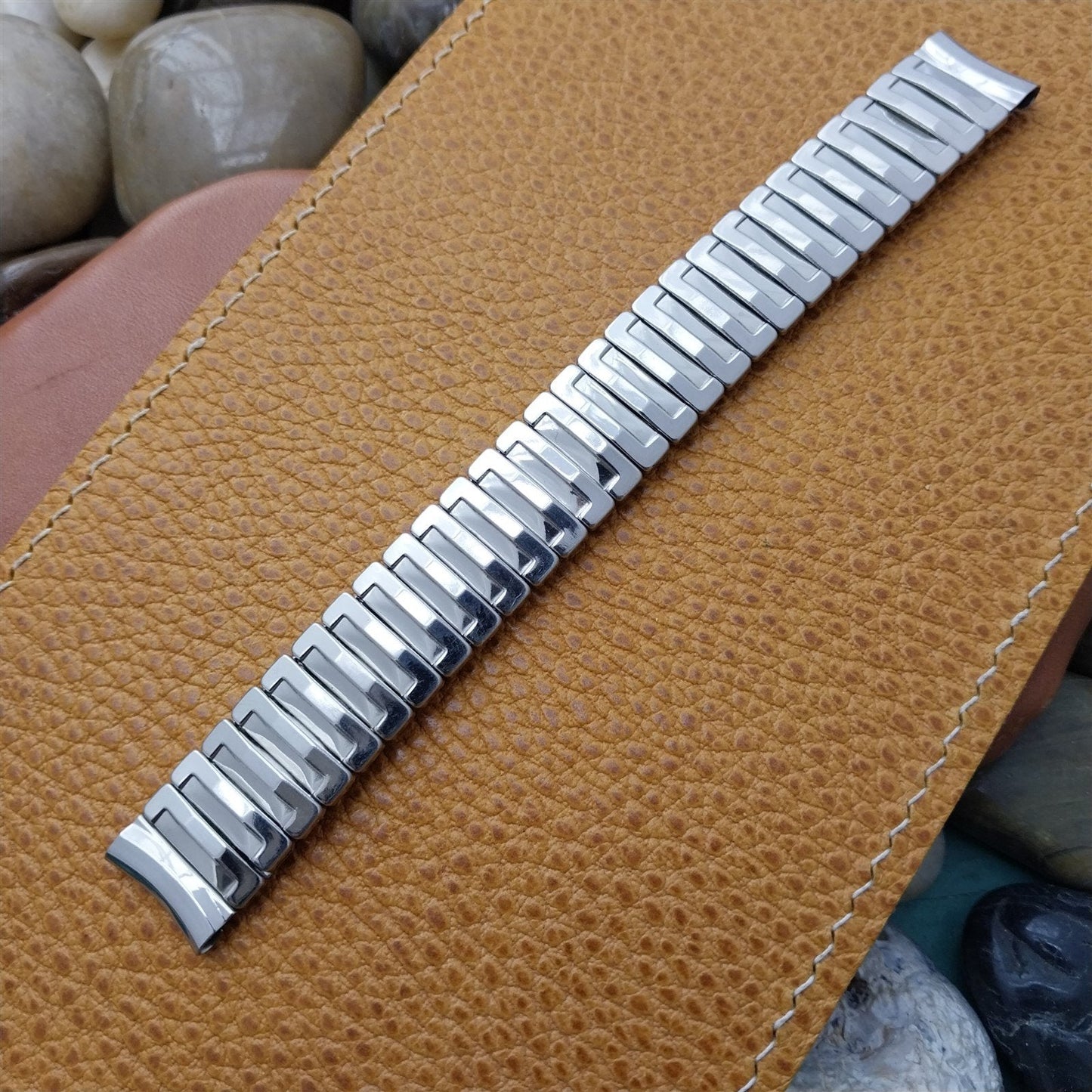 Glen USA Stainless Steel Expansion 5/8" Unused Classic 1950s Vintage Watch Band