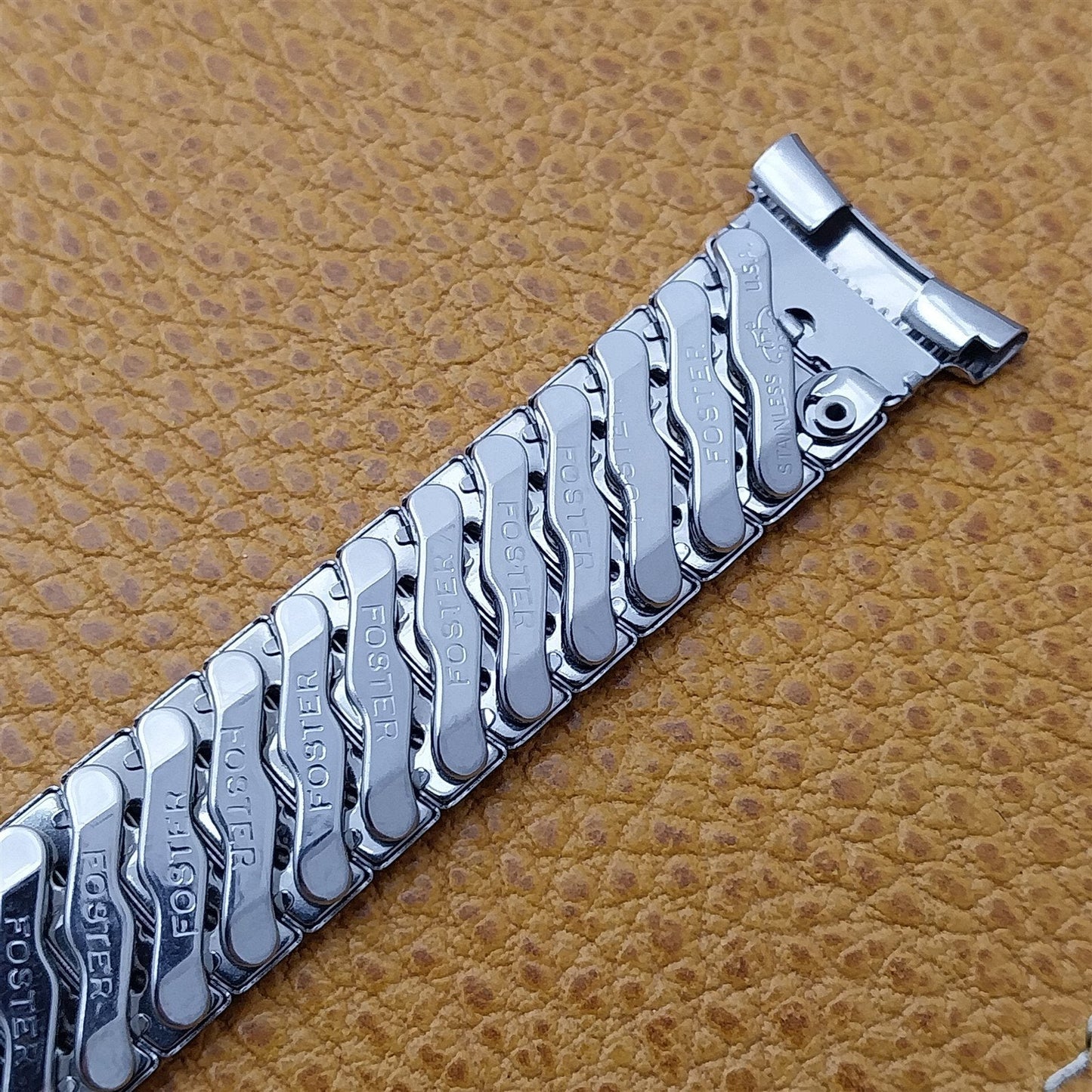 Stainless Steel Scissor-Expansion Long nos Foster USA 1950s Vintage Watch Band