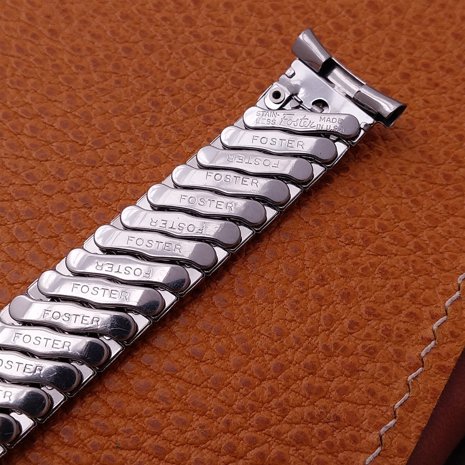 Stainless Steel Scissor-Expansion Long nos Foster USA 1950s Vintage Watch Band