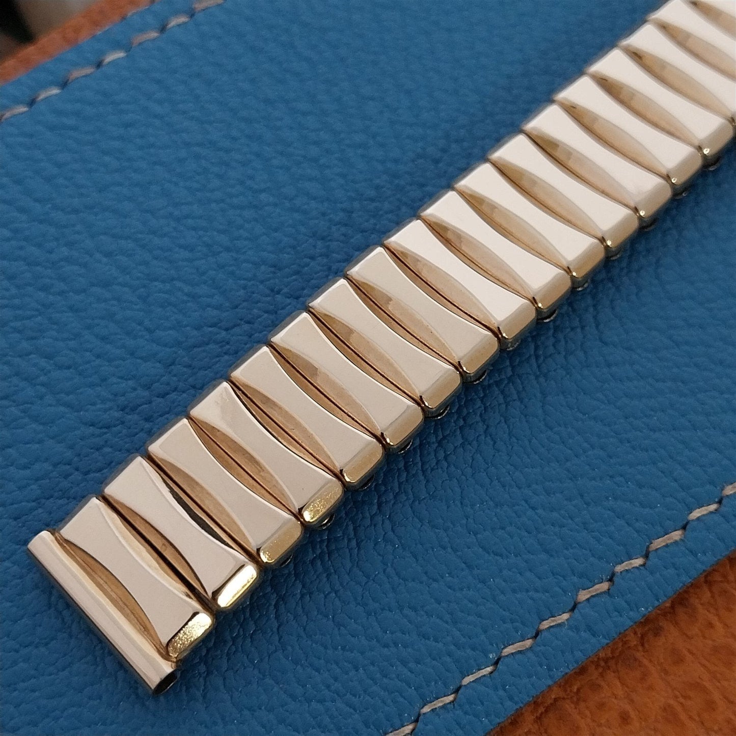 Bretton USA 12K Gold-Filled DeLuxe 1940s Classic Vintage Watch Band In Box