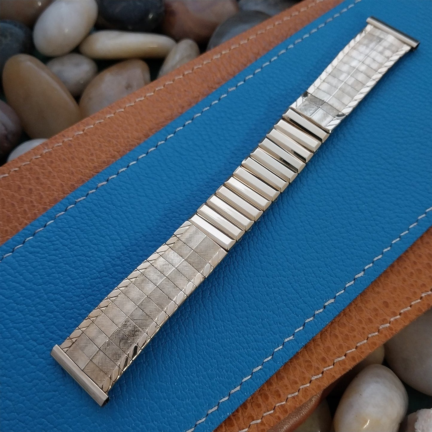 Vintage Eton USA 10K Gold-Filled 19mm 18mm Classic Expansion Unused Watch Band