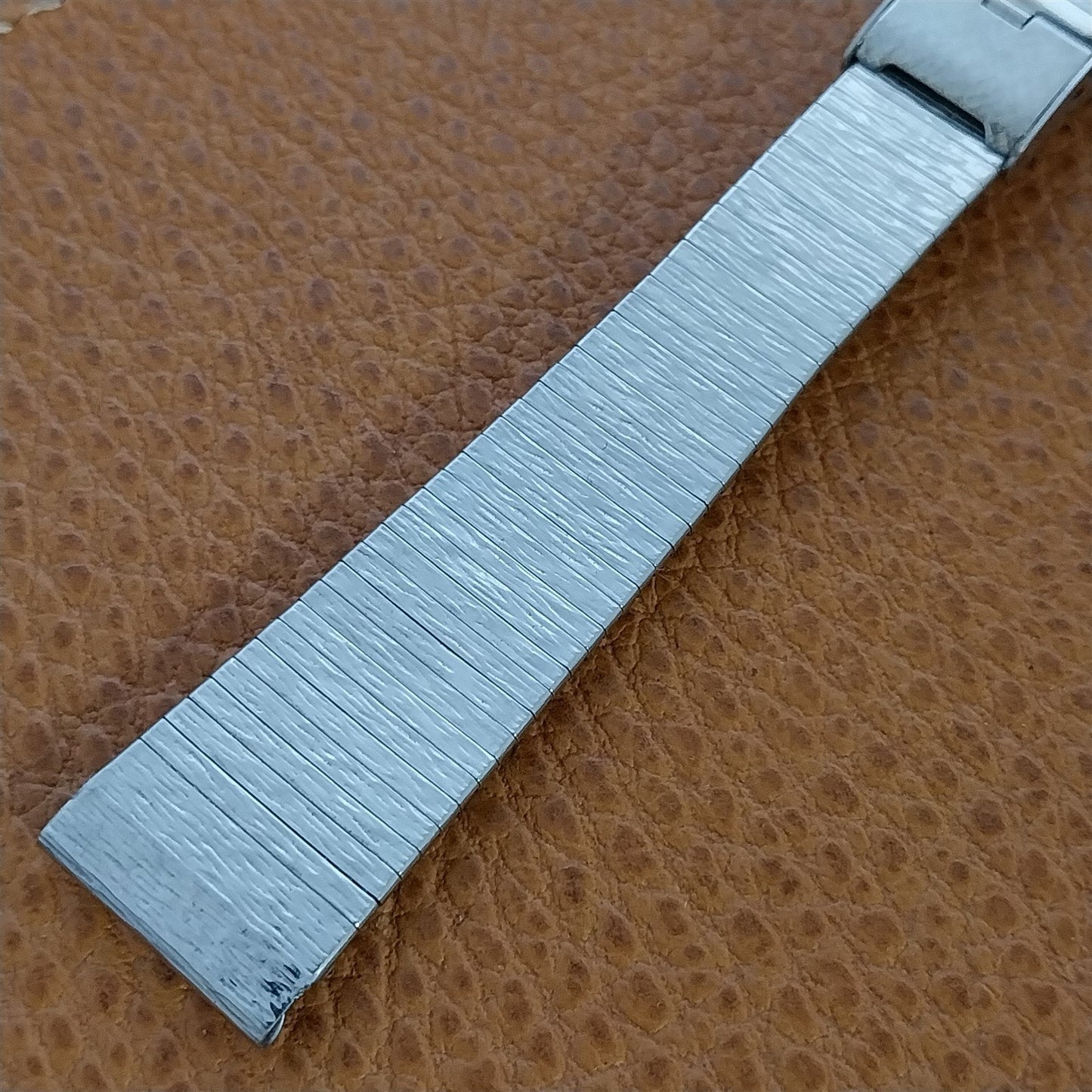 17.2mm Kestenmade USA Stainless Steel nos 1960s 2 piece Vintage Watch Band