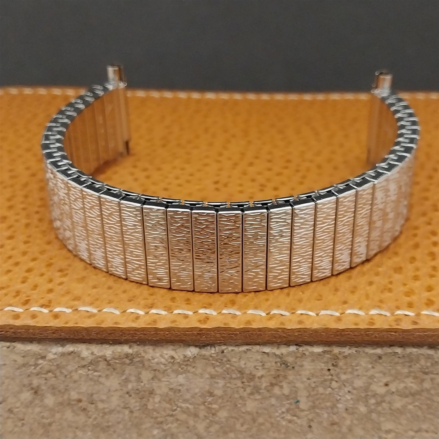 Vintage 18mm 19mm 20mm JB Champion Stainless Steel Expansion Unused Watch Band