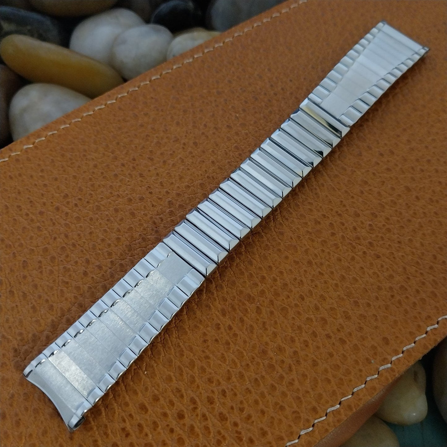 Eton USA 17.2mm Stainless Steel Expansion nos 1950s Vintage Watch Band