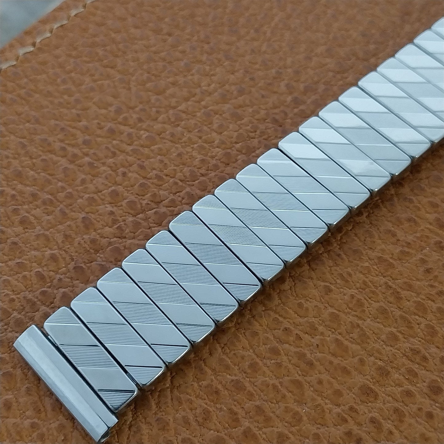 Vintage Eton 17.2mm 17mm 16mm Stainless Steel Expansion Unused 1950s Watch Band