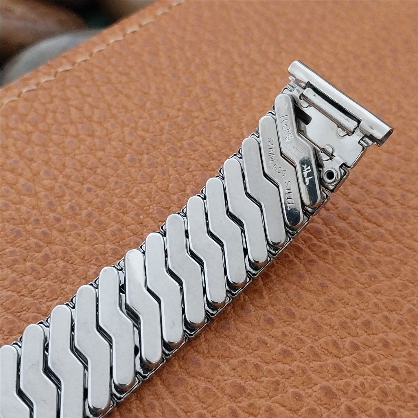 Vintage Eton 17.2mm 17mm 16mm Stainless Steel Expansion Unused 1950s Watch Band