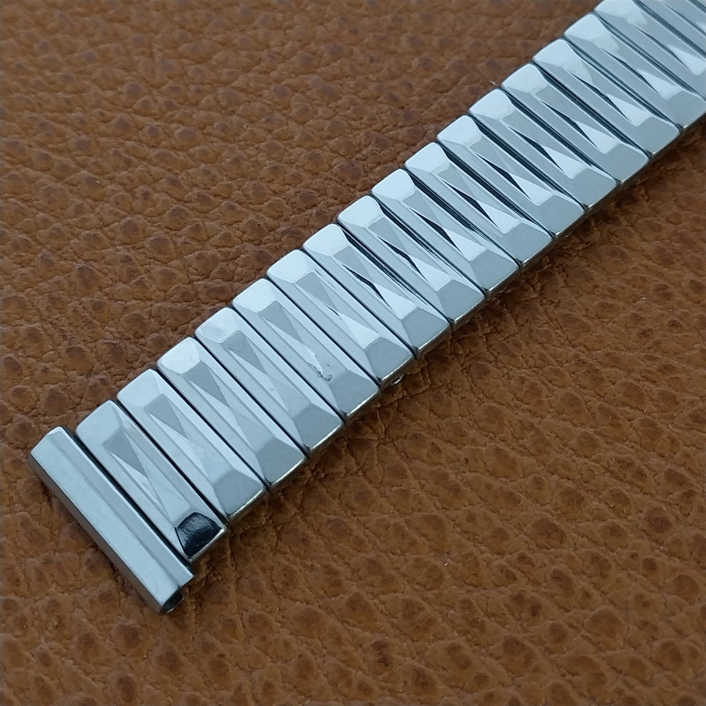 Vintage Umat 17mm 16mm Stainless Steel Stretch Expansion Unused 1960s Watch Band