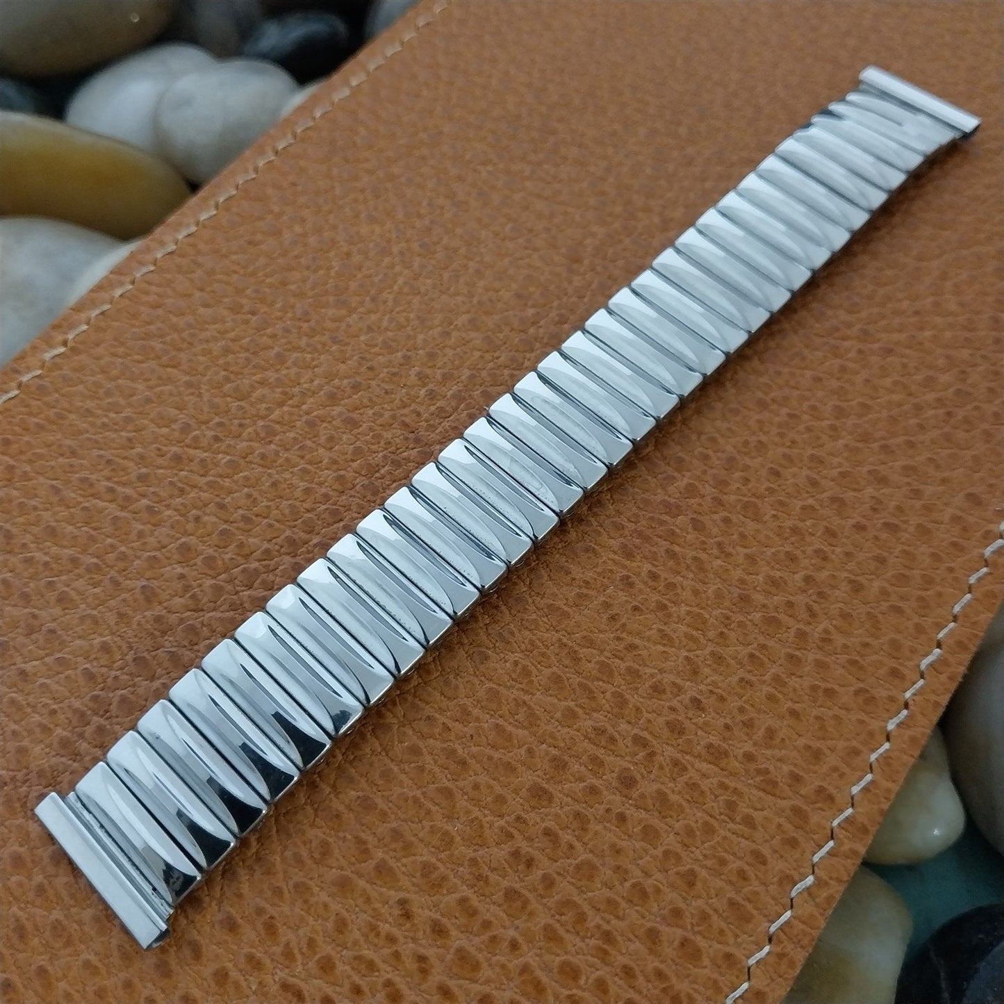 Eton Vintage 17.2mm 17mm 16nStainless Steel Expansion Unused 1950s Watch Band