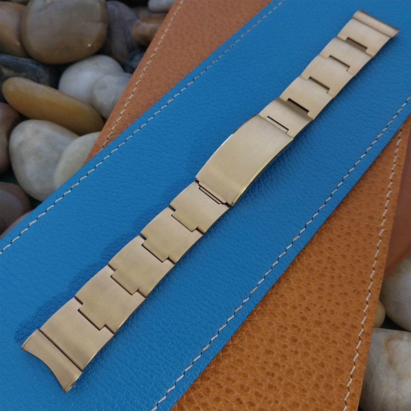 18mm 19mm Kreisler Stelux Gold-Tone 1970s Unused Vintage Watch Band