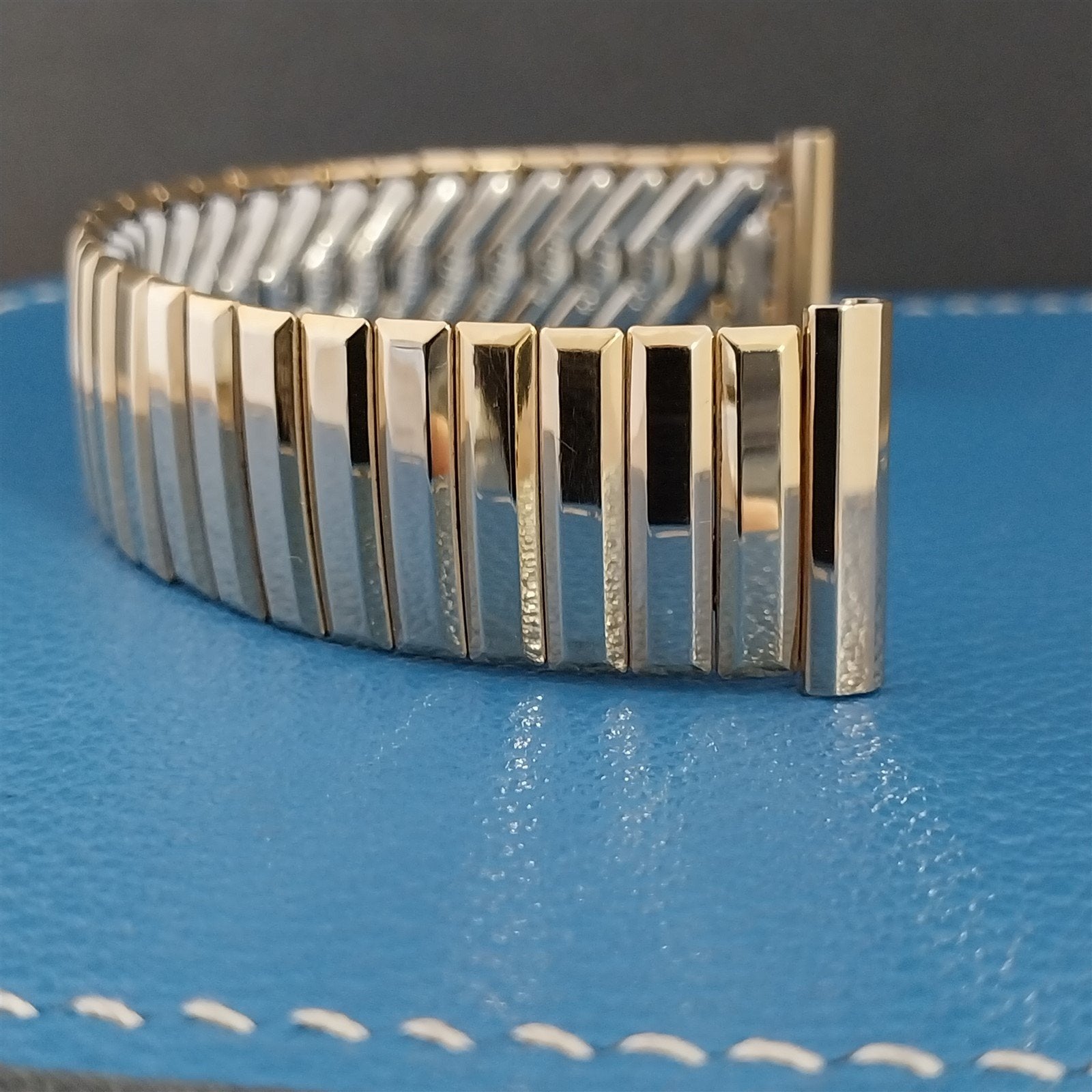 Kreisler USA Short 10k Yellow Gold-Filled Wide 1950s Vintage Watch Band nos