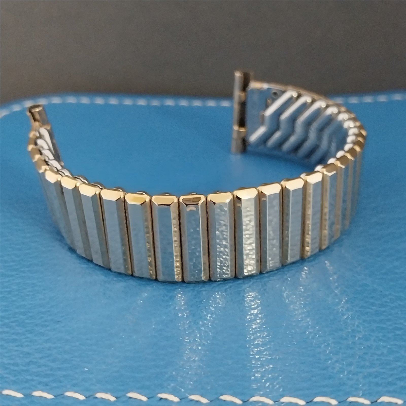 10K Gold-Filled Short Expansion Kreisler USA nos 1950s Vintage Watch Band