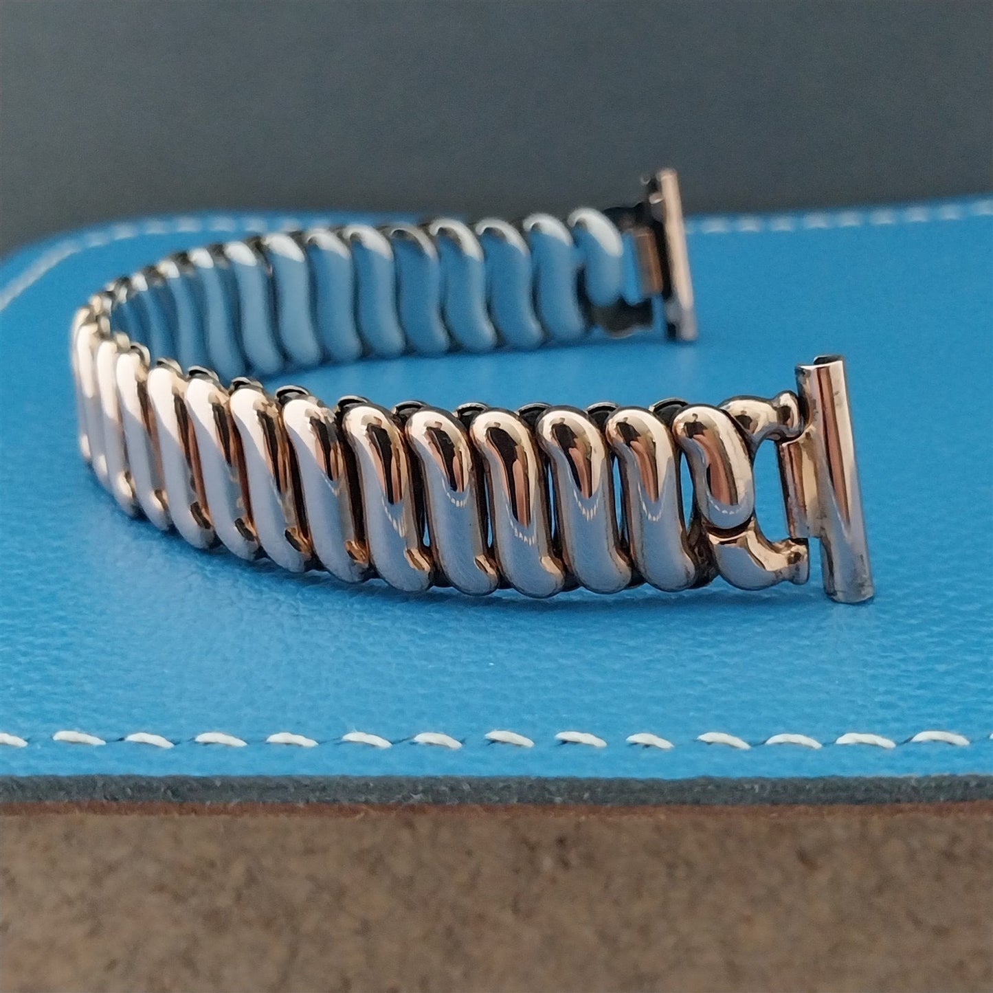 5/8" Kestenmade Short Rose Gold-Filled Expansion Unused 1940s Vintage Watch Band