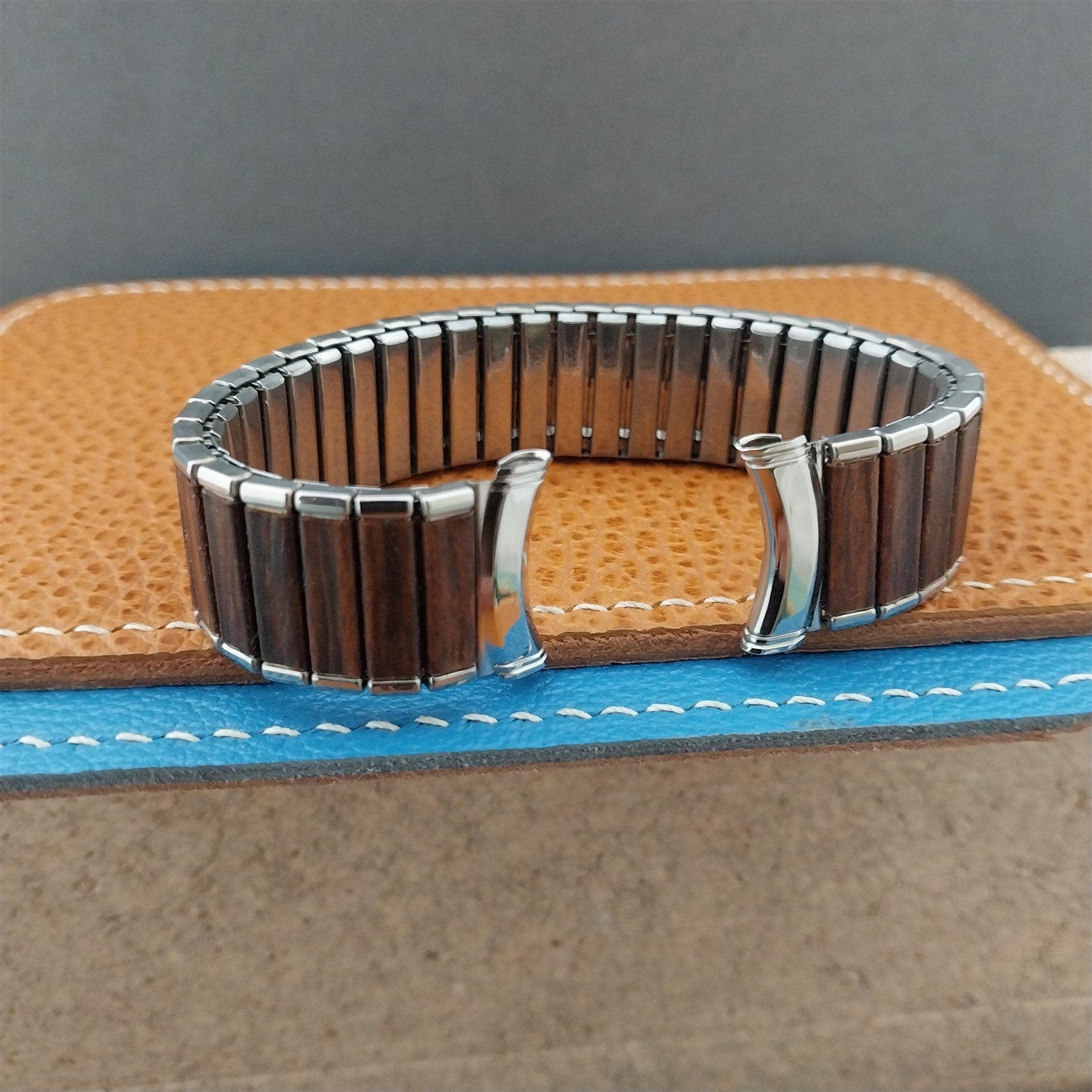 18mm 19mm Kreisler Ponderosa Woodgrain & Stainless nos Unused Vintage Watch Band