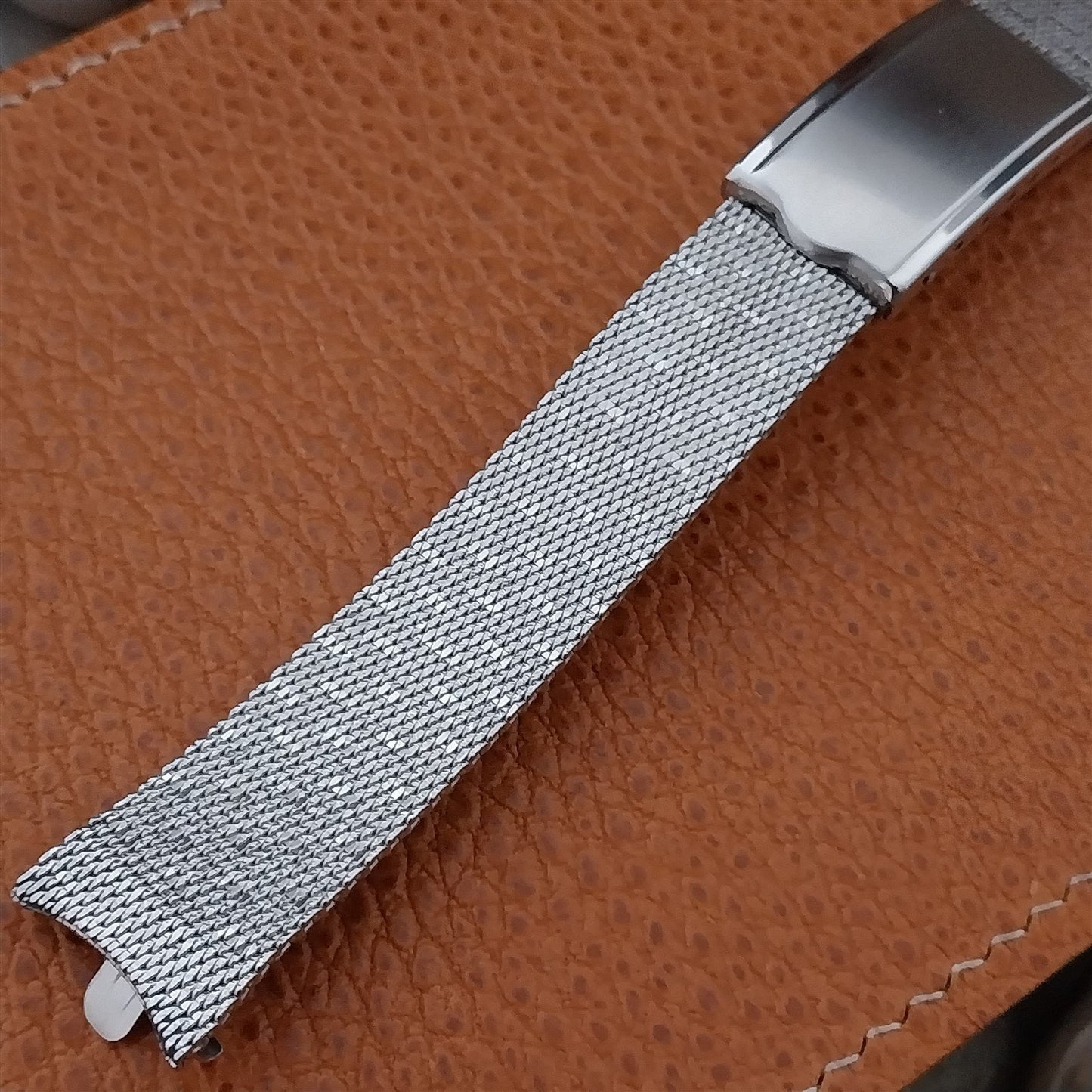 19mm Stainless Steel Mesh Long Kreisler USA Unused 1960s Vintage Watch Band