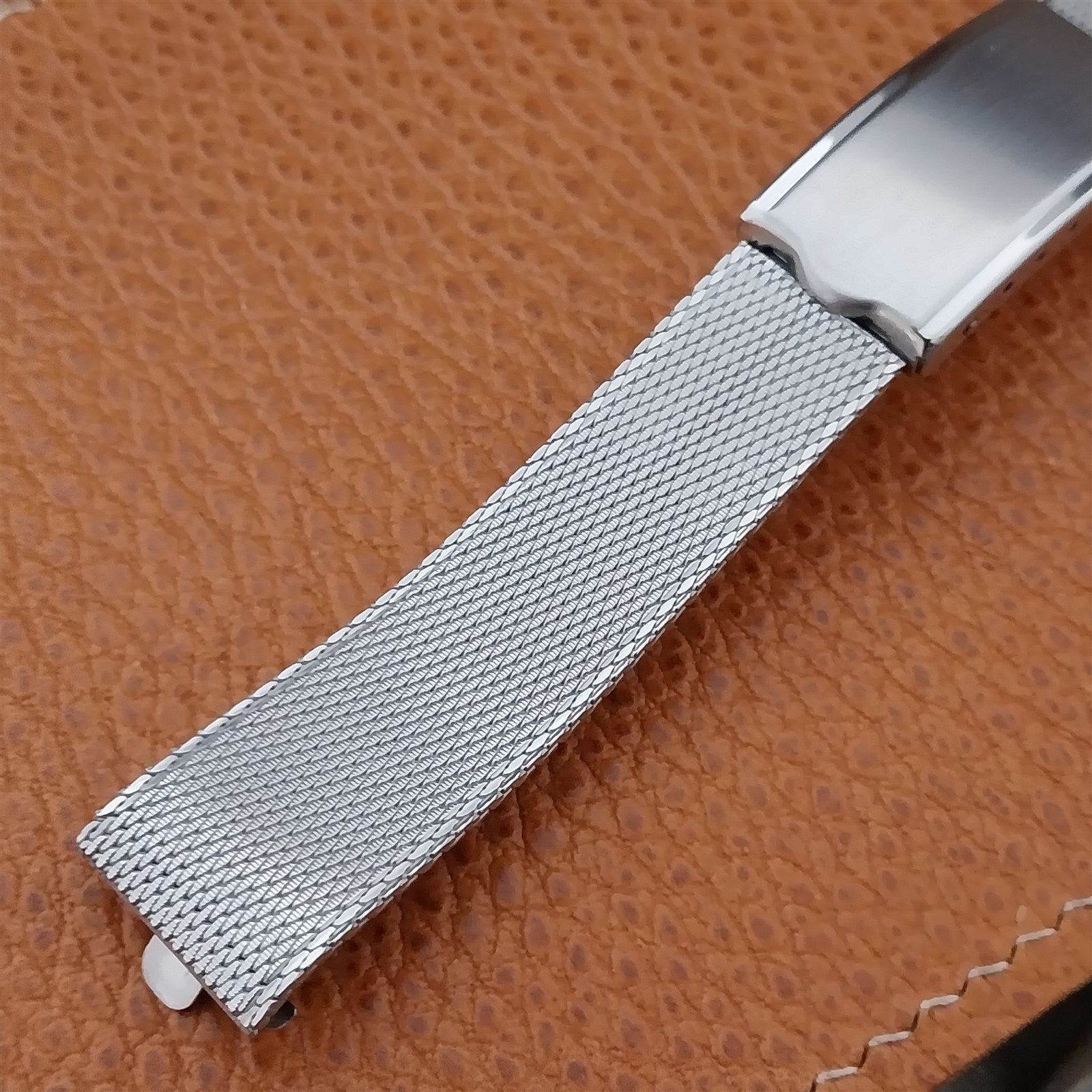 17.2mm Stainless Steel Mesh Kreisler Classic nos Vintage Watch Band
