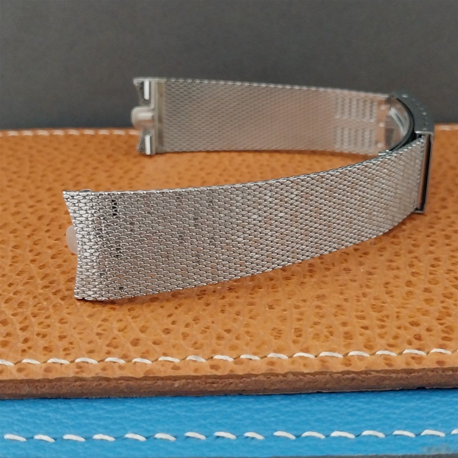 Stainless Steel Mesh 17.2mm Kreisler USA nos 1960s Vintage Watch Band