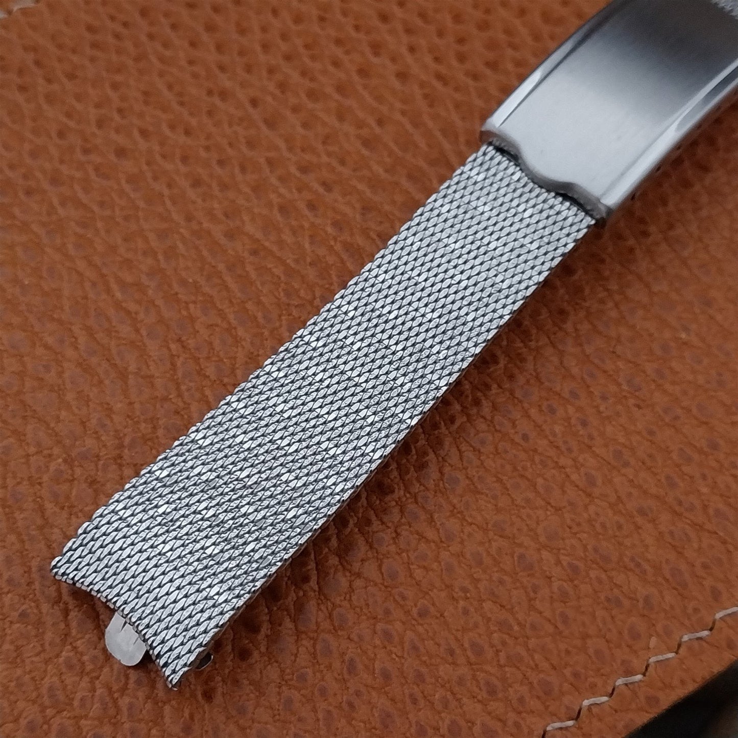 Stainless Steel Mesh 17.2mm Kreisler USA nos 1960s Vintage Watch Band